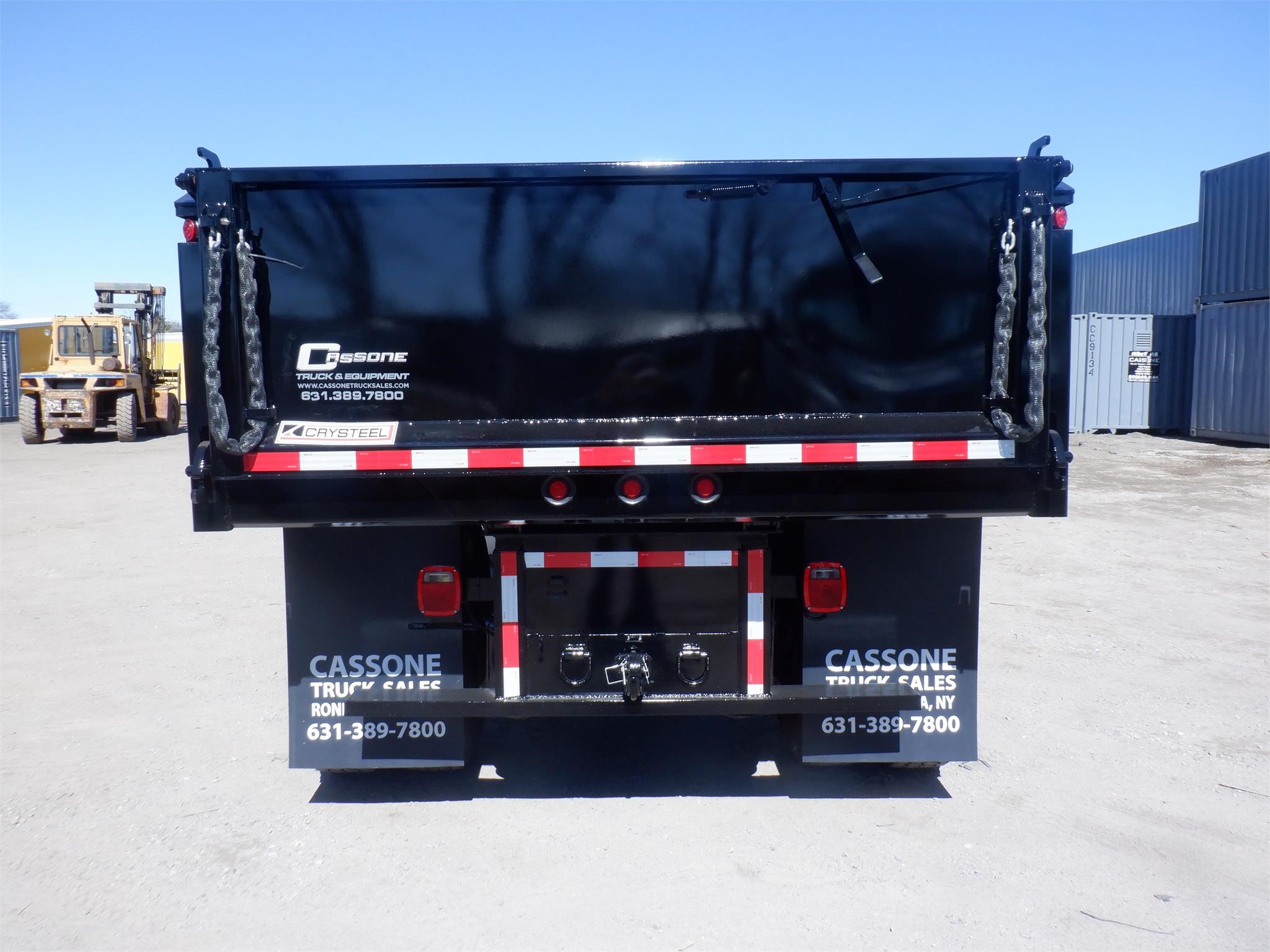 2018 INTERNATIONAL DURASTAR 4300 - Cassone Truck