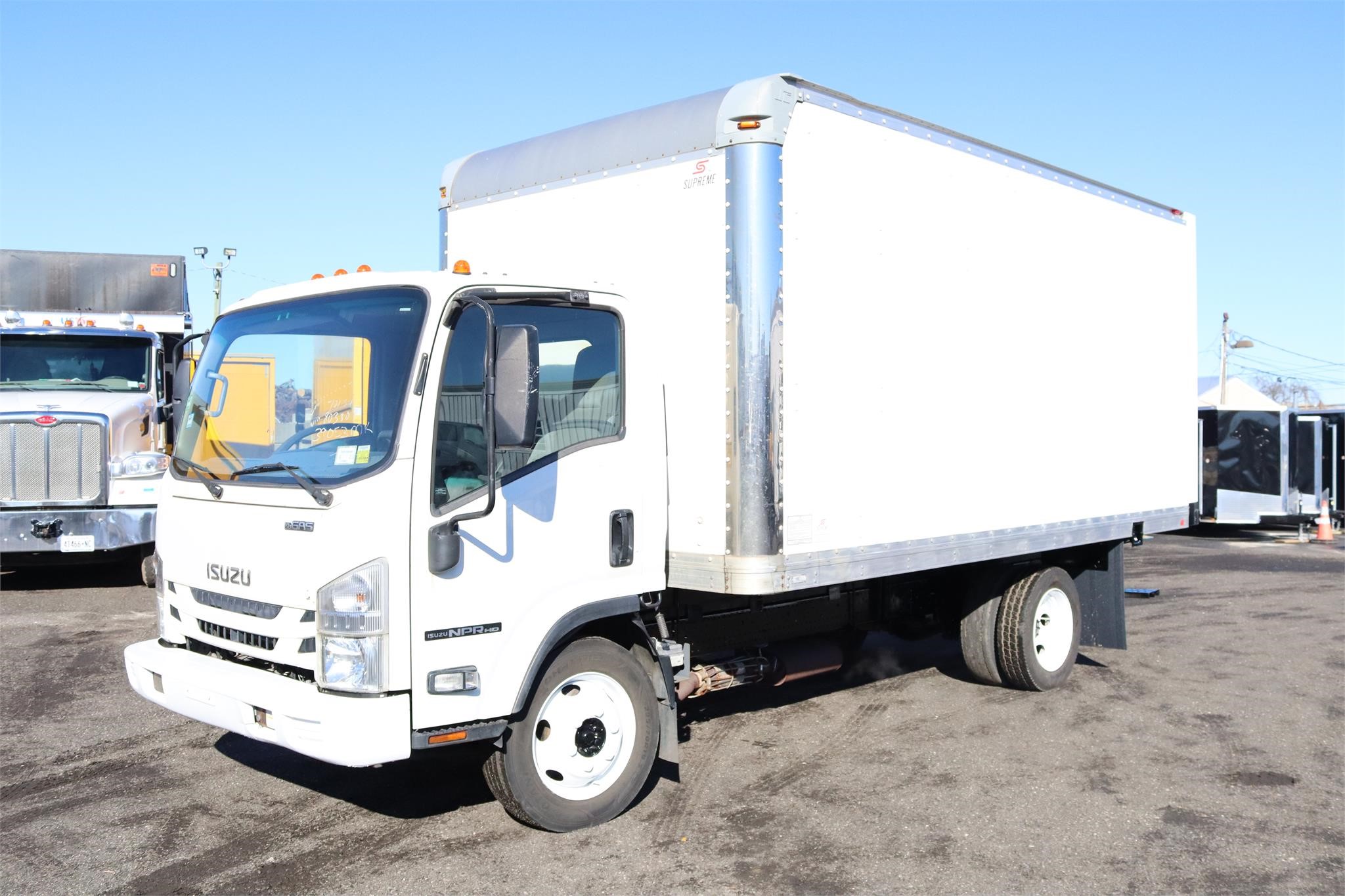 2017 ISUZU NPR HD - image 1 of 6