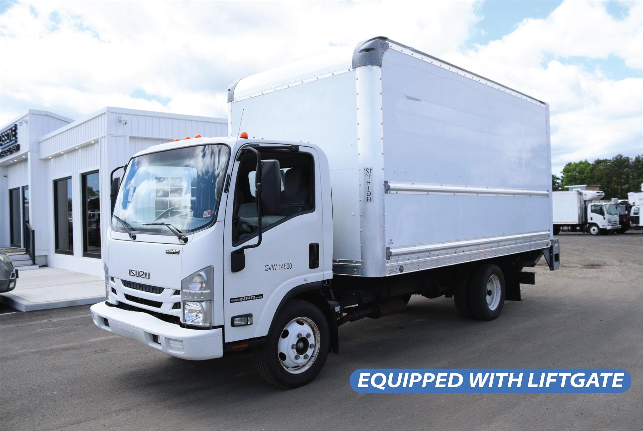 2018 ISUZU NPR HD - image 1 of 6