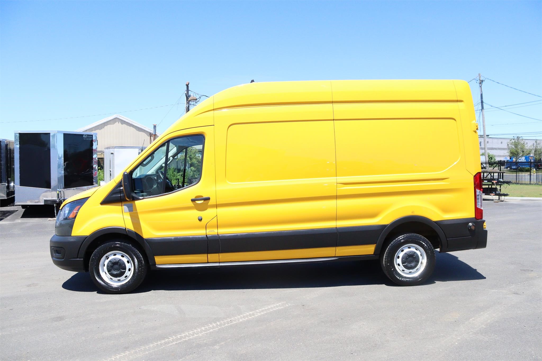 2020 FORD TRANSIT - image 2 of 6