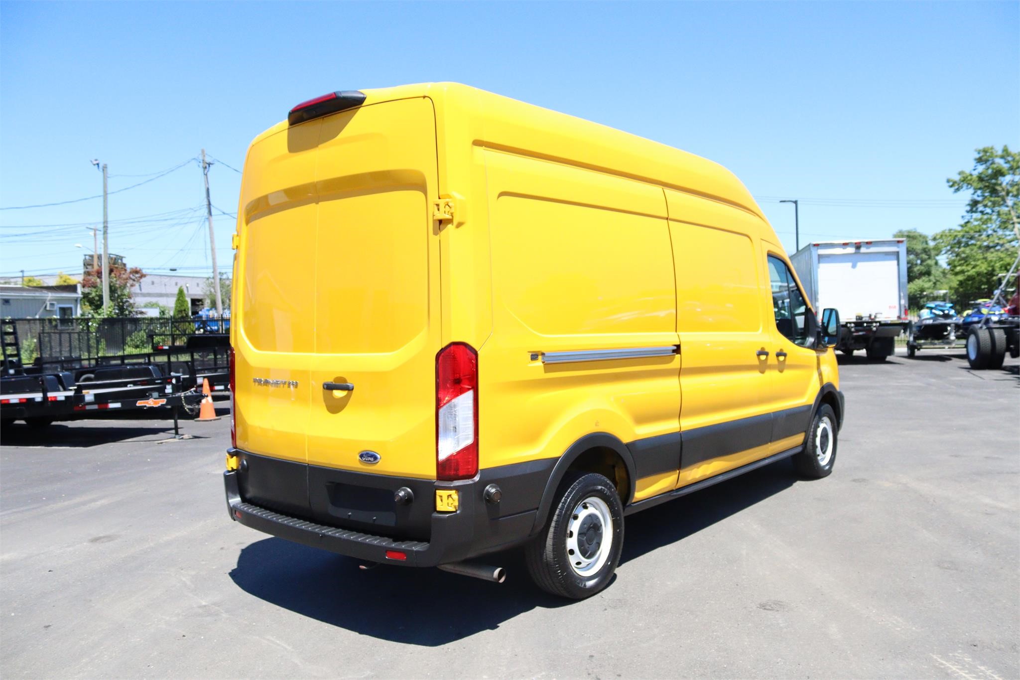 2020 FORD TRANSIT - image 5 of 6