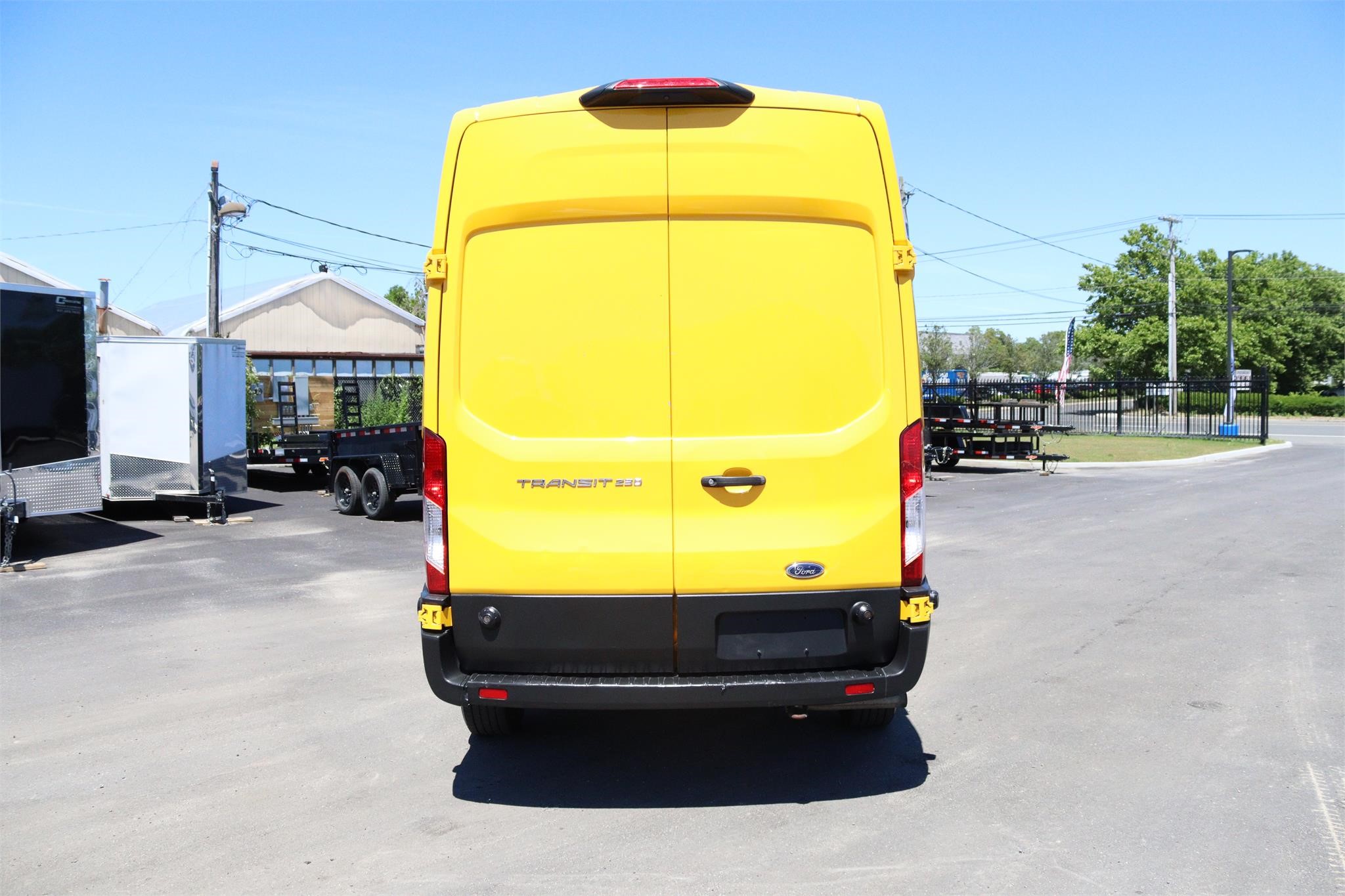 2020 FORD TRANSIT - image 4 of 6