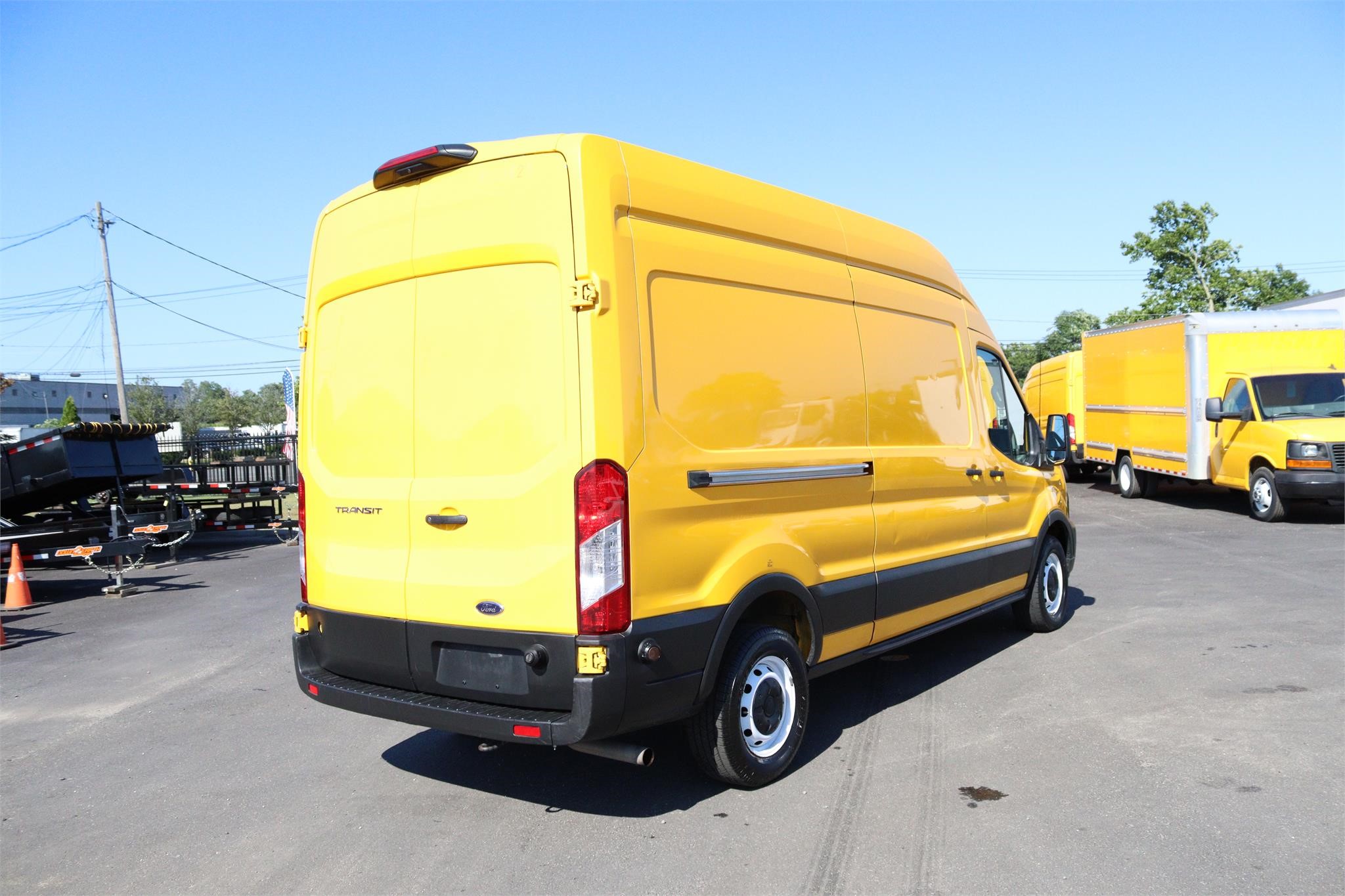 2020 FORD TRANSIT - image 5 of 6