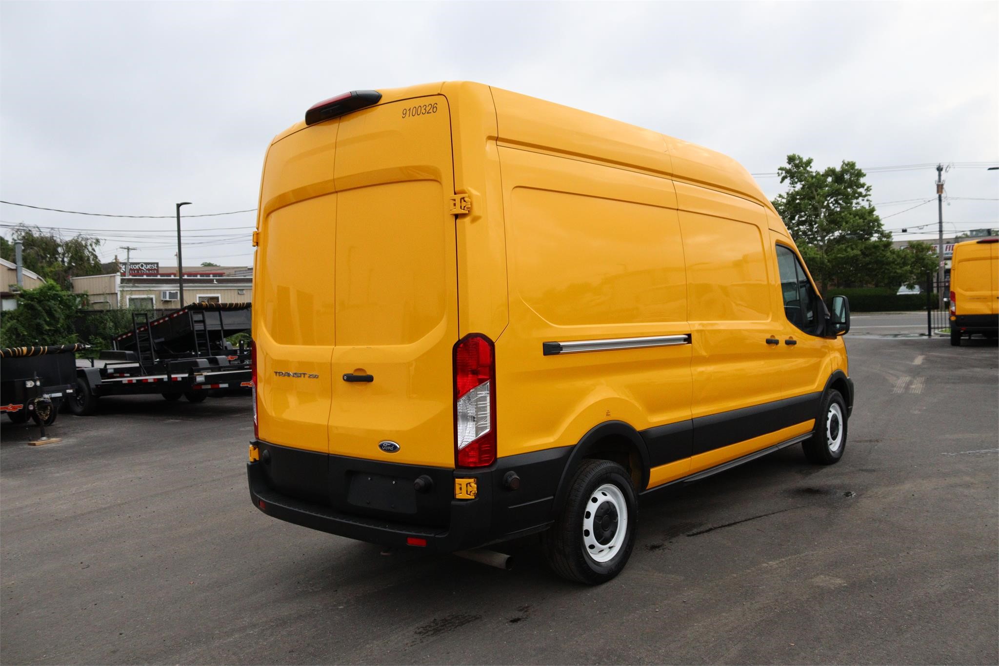 2020 FORD TRANSIT - image 5 of 6