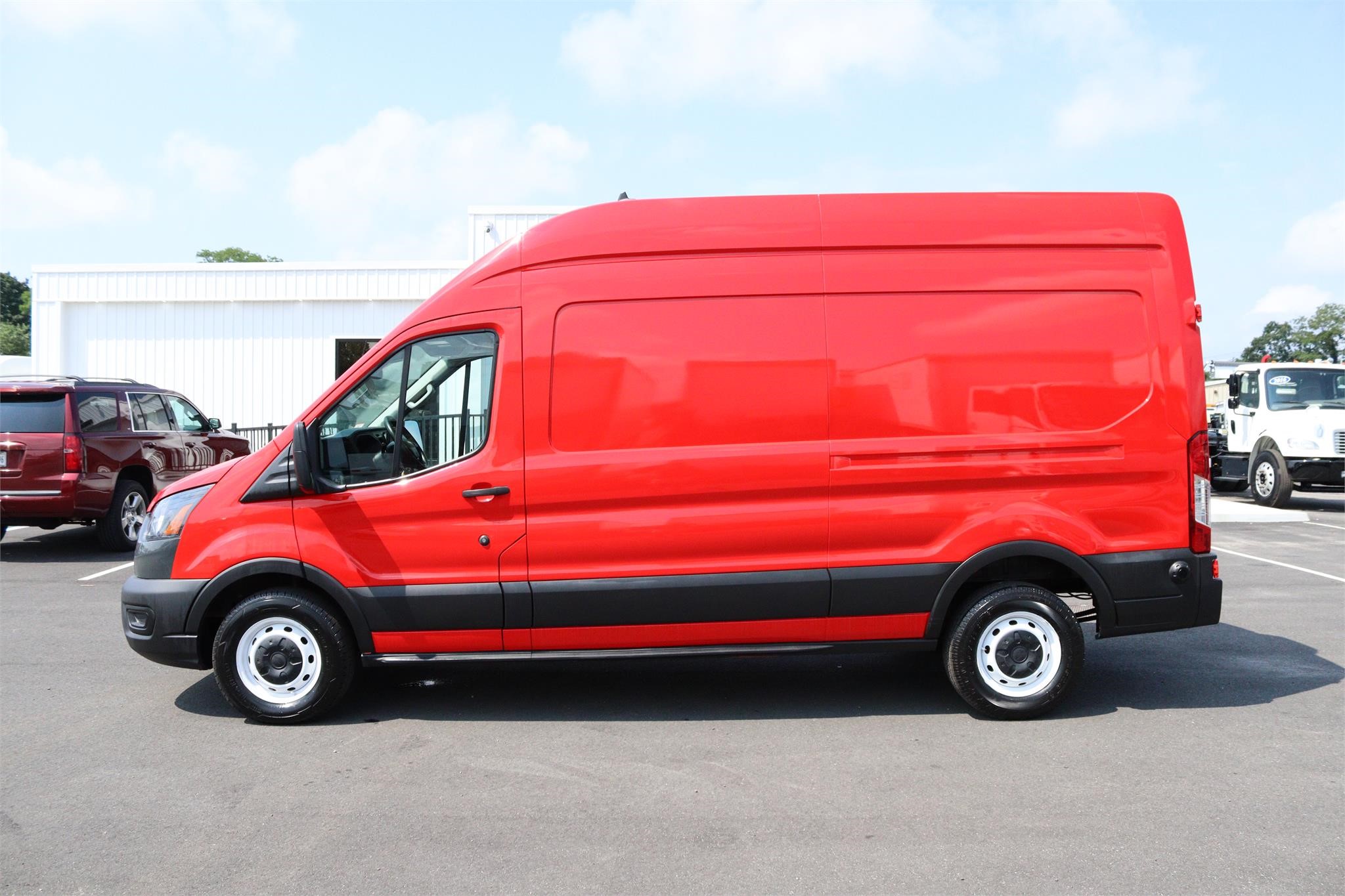 2020 FORD TRANSIT - image 2 of 6