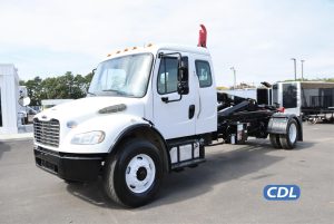 2014 FREIGHTLINER BUSINESS CLASS M2 106 9023308114