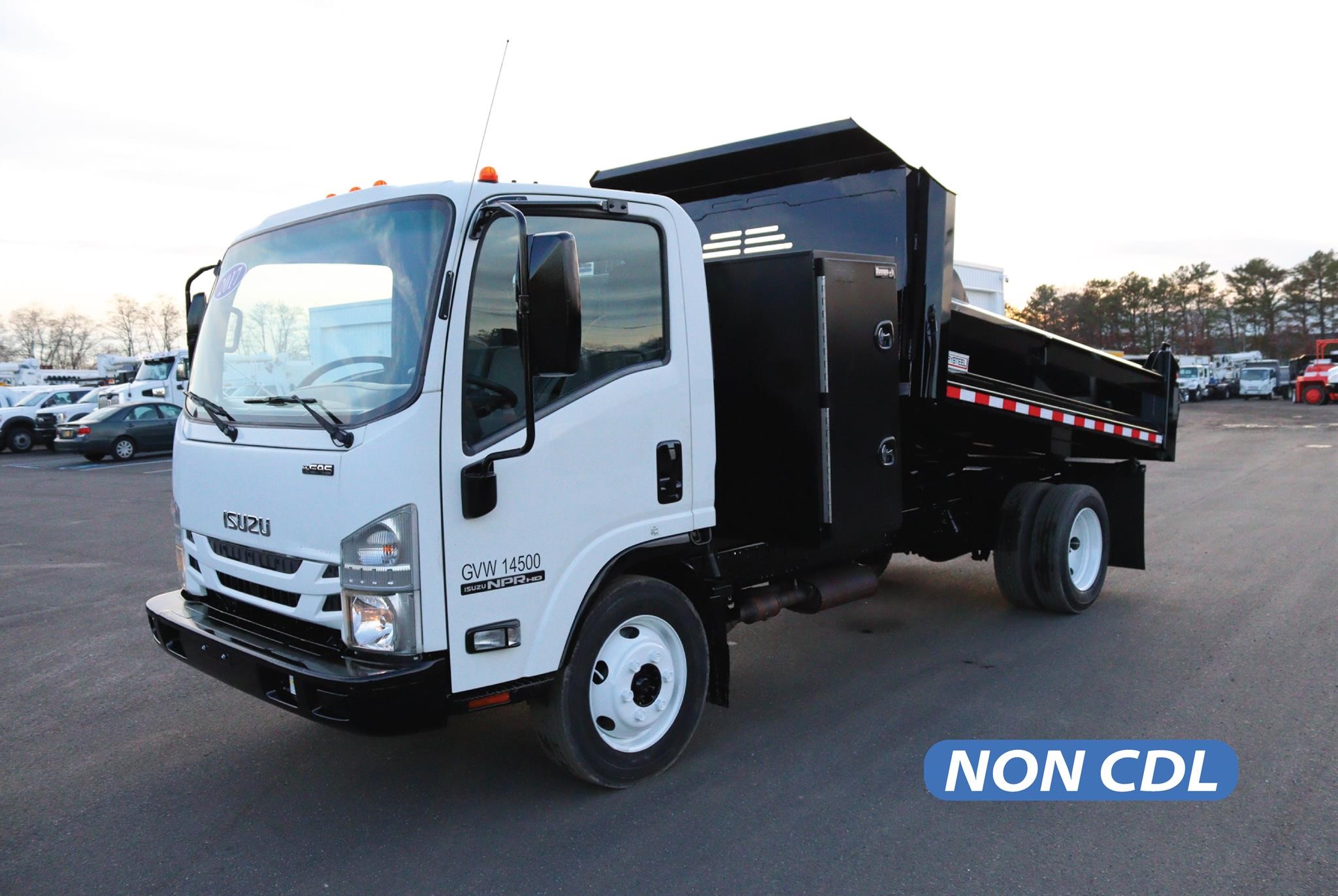 2017 ISUZU NPR HD - image 1 of 6