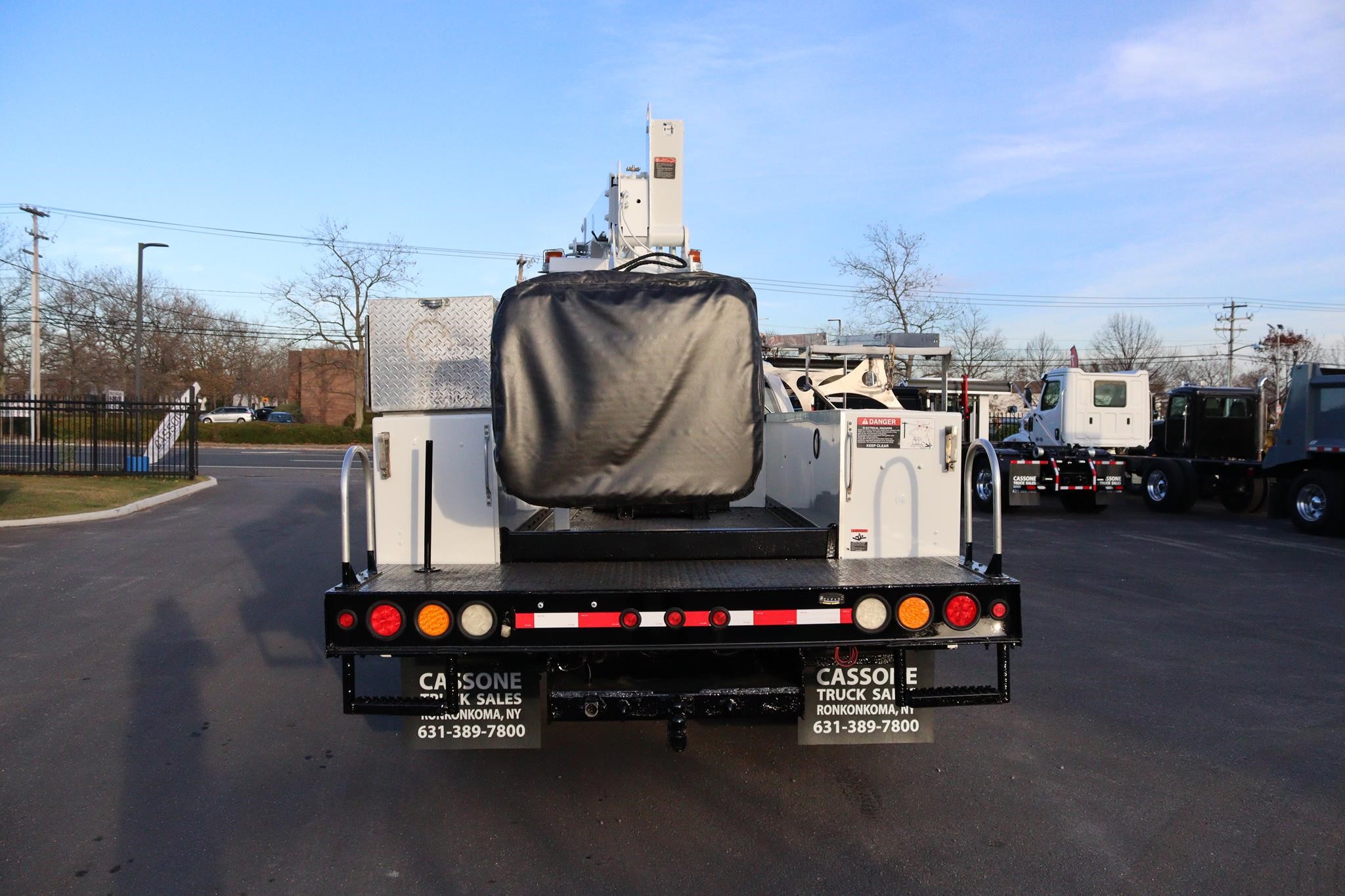 2015 ALTEC AT235 - image 4 of 6