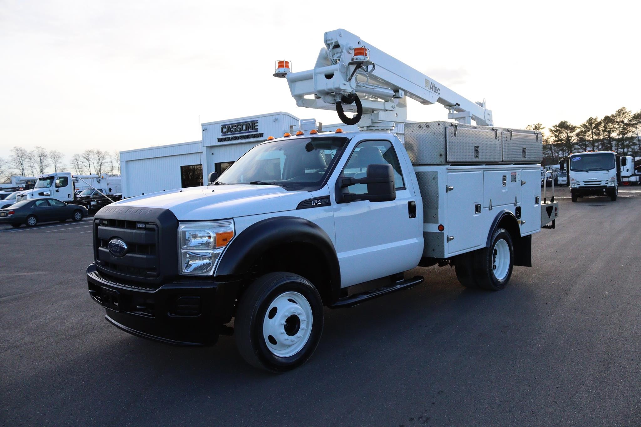 2015 ALTEC AT235 - image 1 of 6