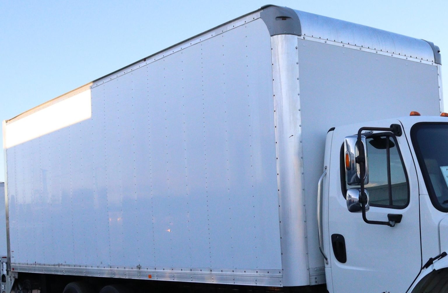 2017 SUPREME 26 FT - Cassone Truck Sales