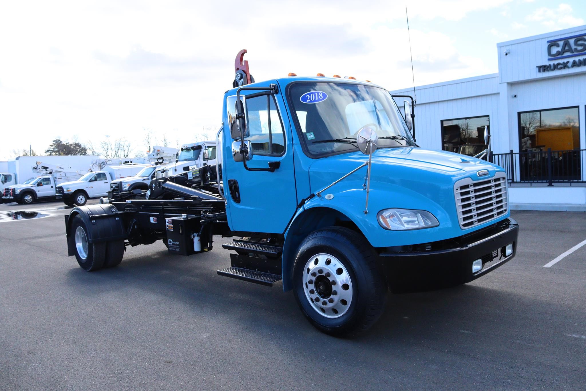 2018 FREIGHTLINER BUSINESS CLASS M2 106 - image 5 of 6