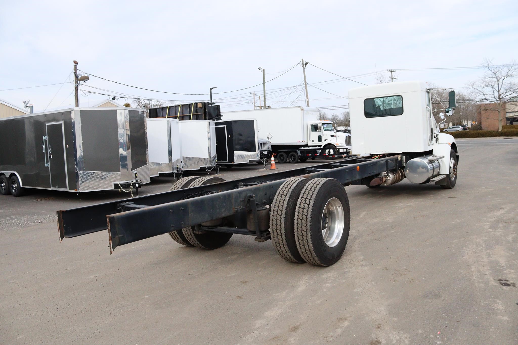 2020 KENWORTH T370 - image 4 of 6