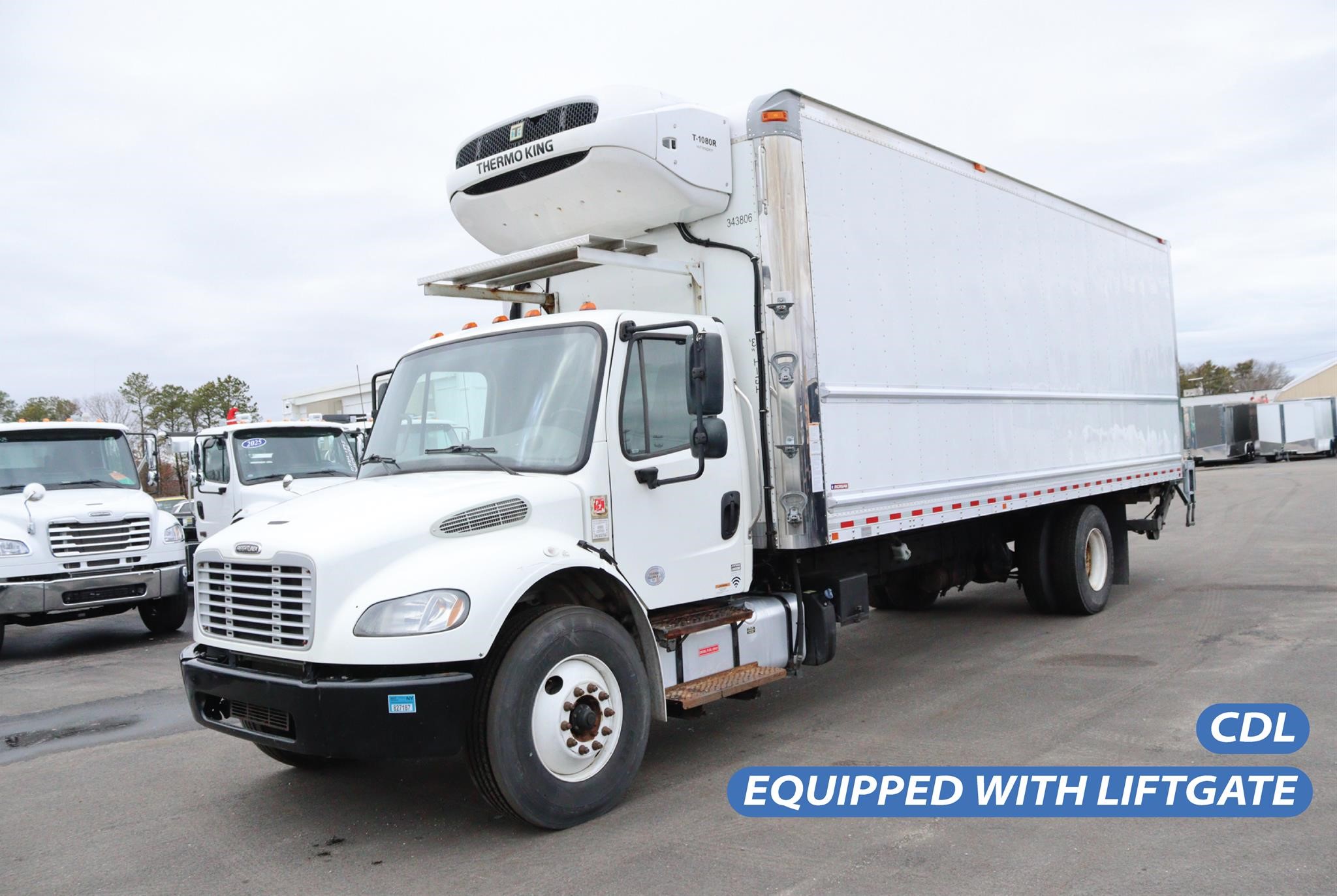 2020 FREIGHTLINER BUSINESS CLASS M2 106 - image 1 of 6