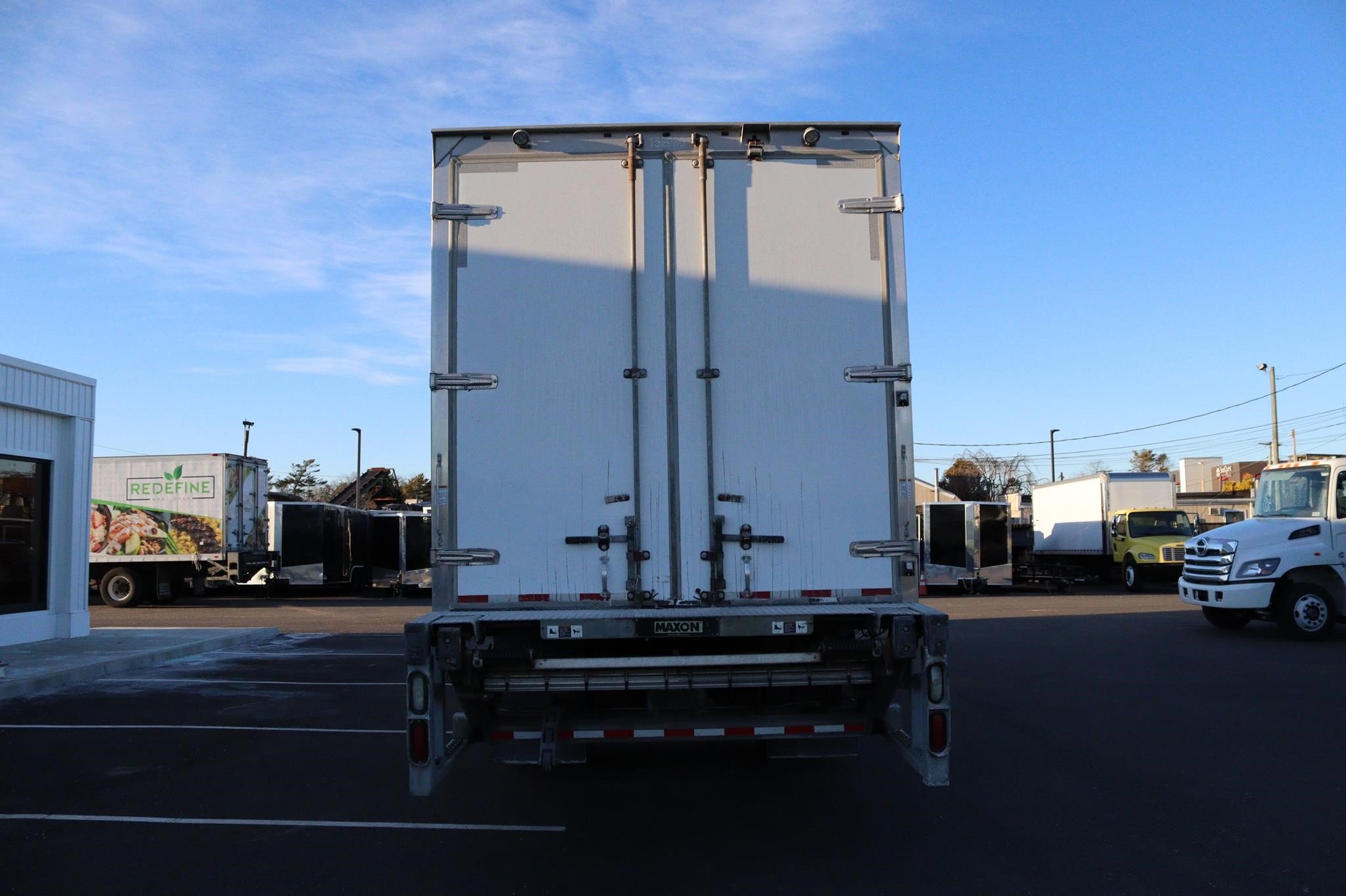 2016 FREIGHTLINER BUSINESS CLASS M2 106 9037340953 2016 FREIGHTLINER BUSINESS CLASS M2 106 9037340953