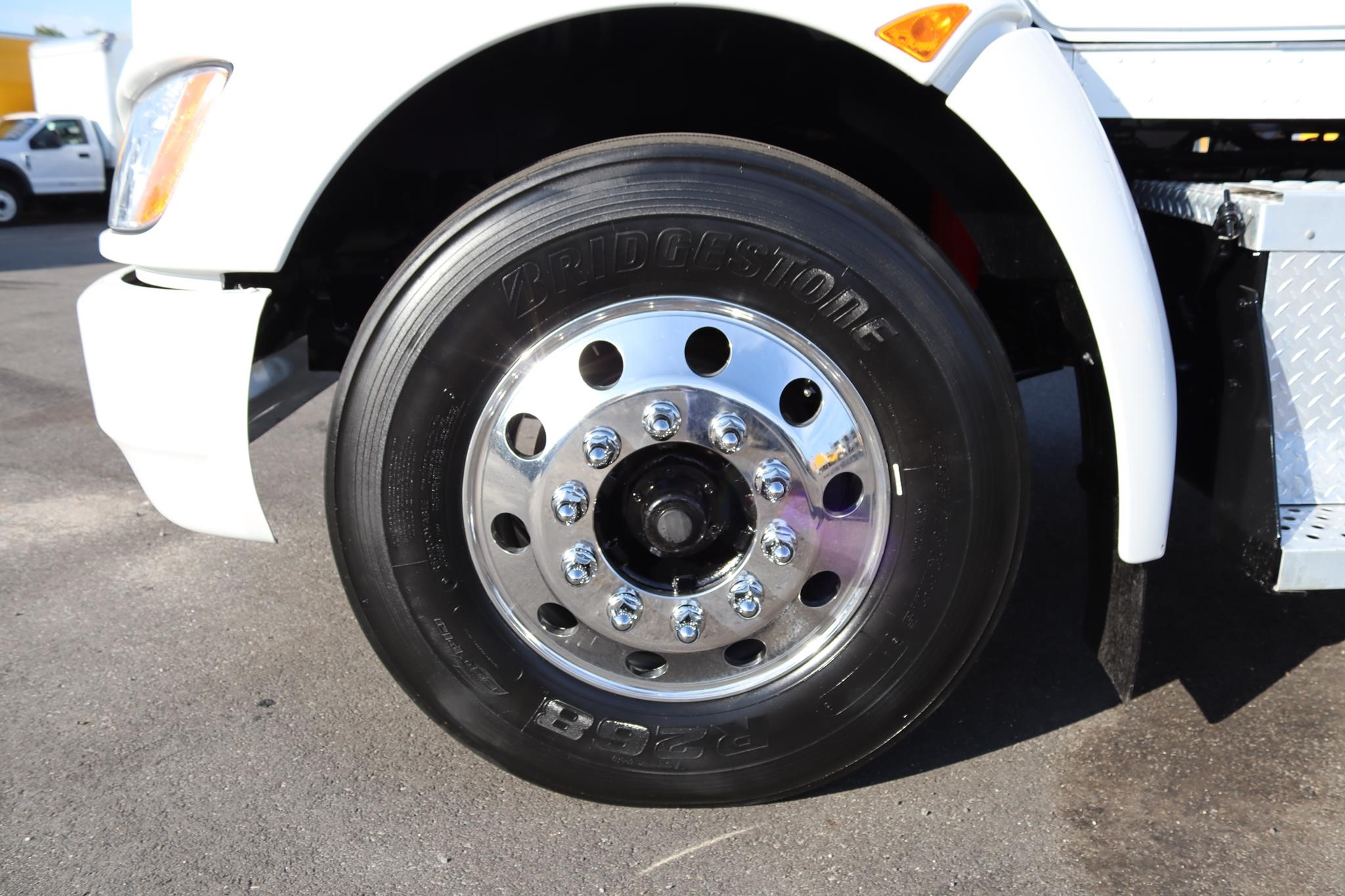 2022 KENWORTH T270 9077058811 2022 KENWORTH T270 9077058811