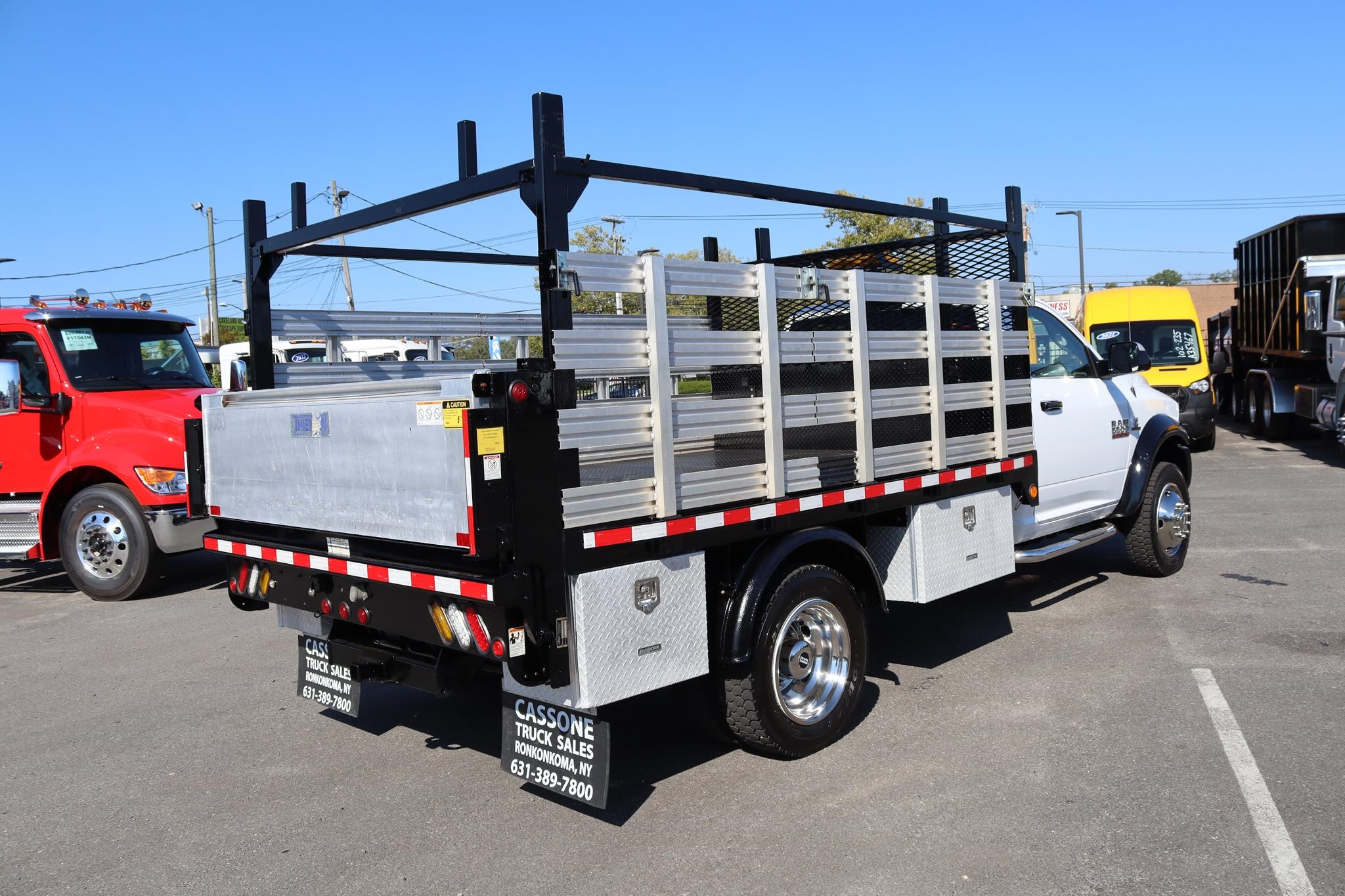 2016 RAM 5500 HD - image 4 of 6
