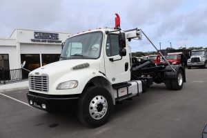 2016 FREIGHTLINER BUSINESS CLASS M2 106 10010537644