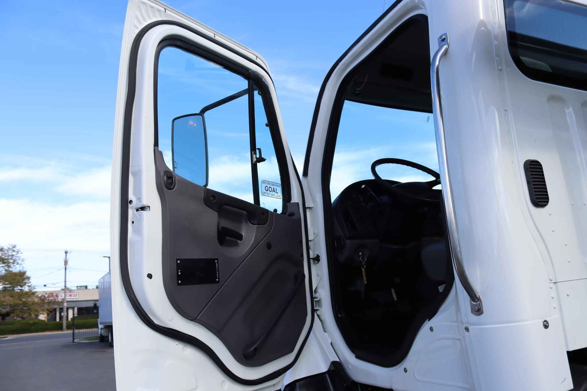 2015 FREIGHTLINER 114SD 10013105813 2015 FREIGHTLINER 114SD 10013105813