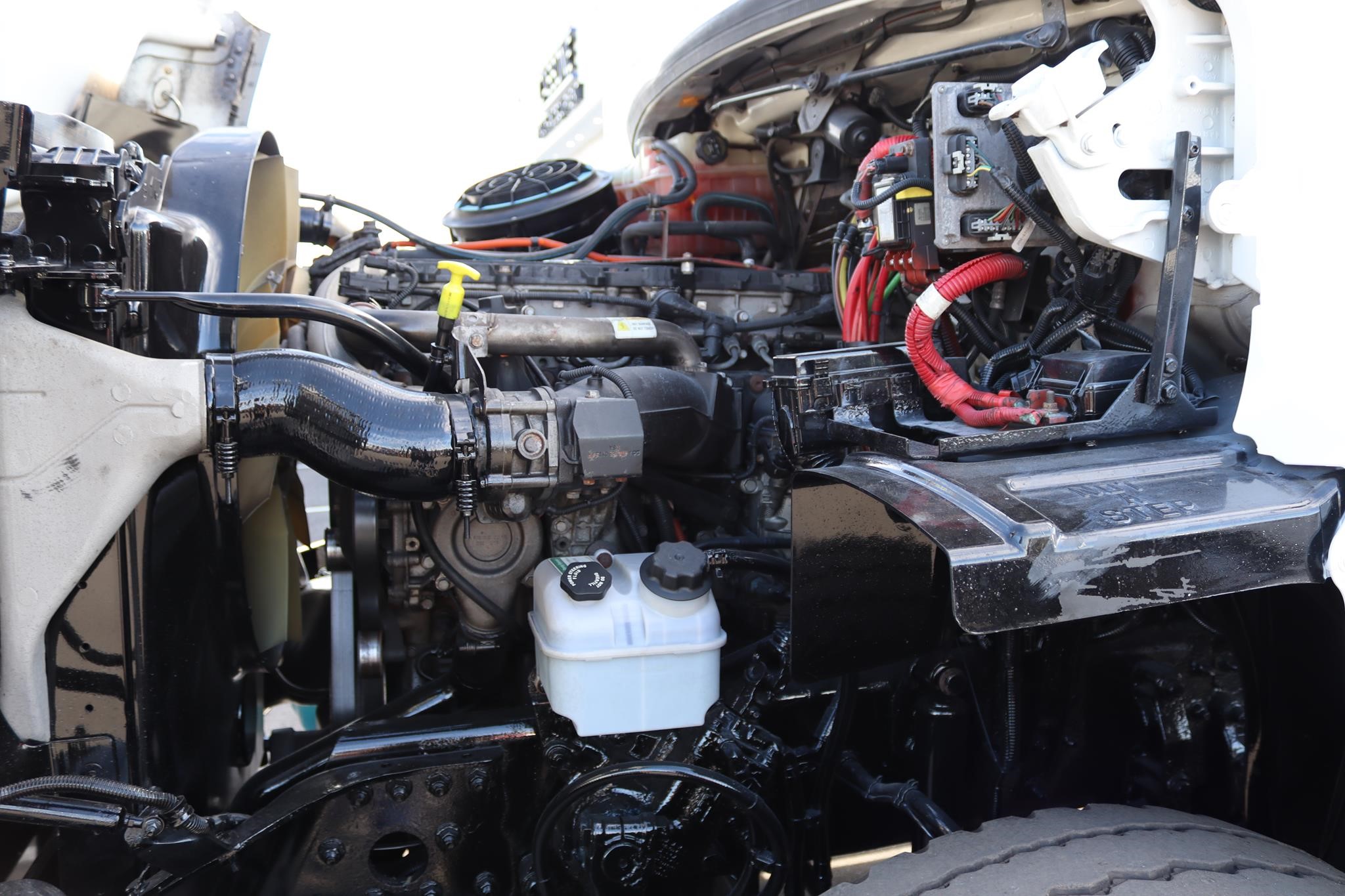 2015 FREIGHTLINER 114SD 10013106973 2015 FREIGHTLINER 114SD 10013106973