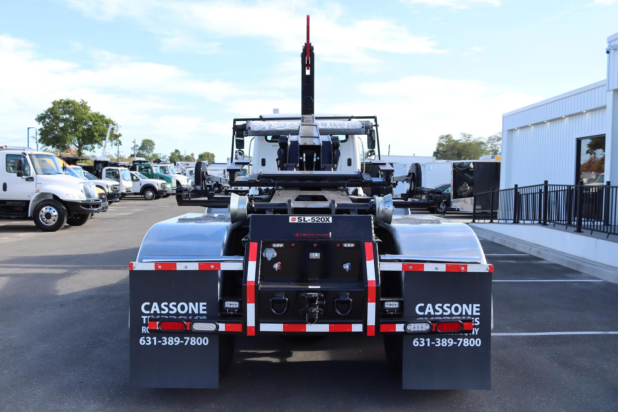 2015 FREIGHTLINER 114SD - image 3 of 6