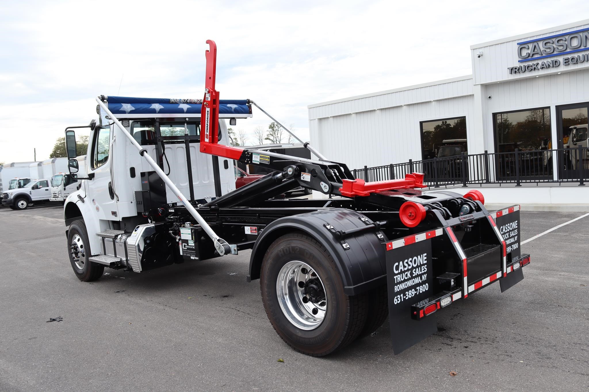 2026 FREIGHTLINER BUSINESS CLASS M2 106 PLUS - image 2 of 6