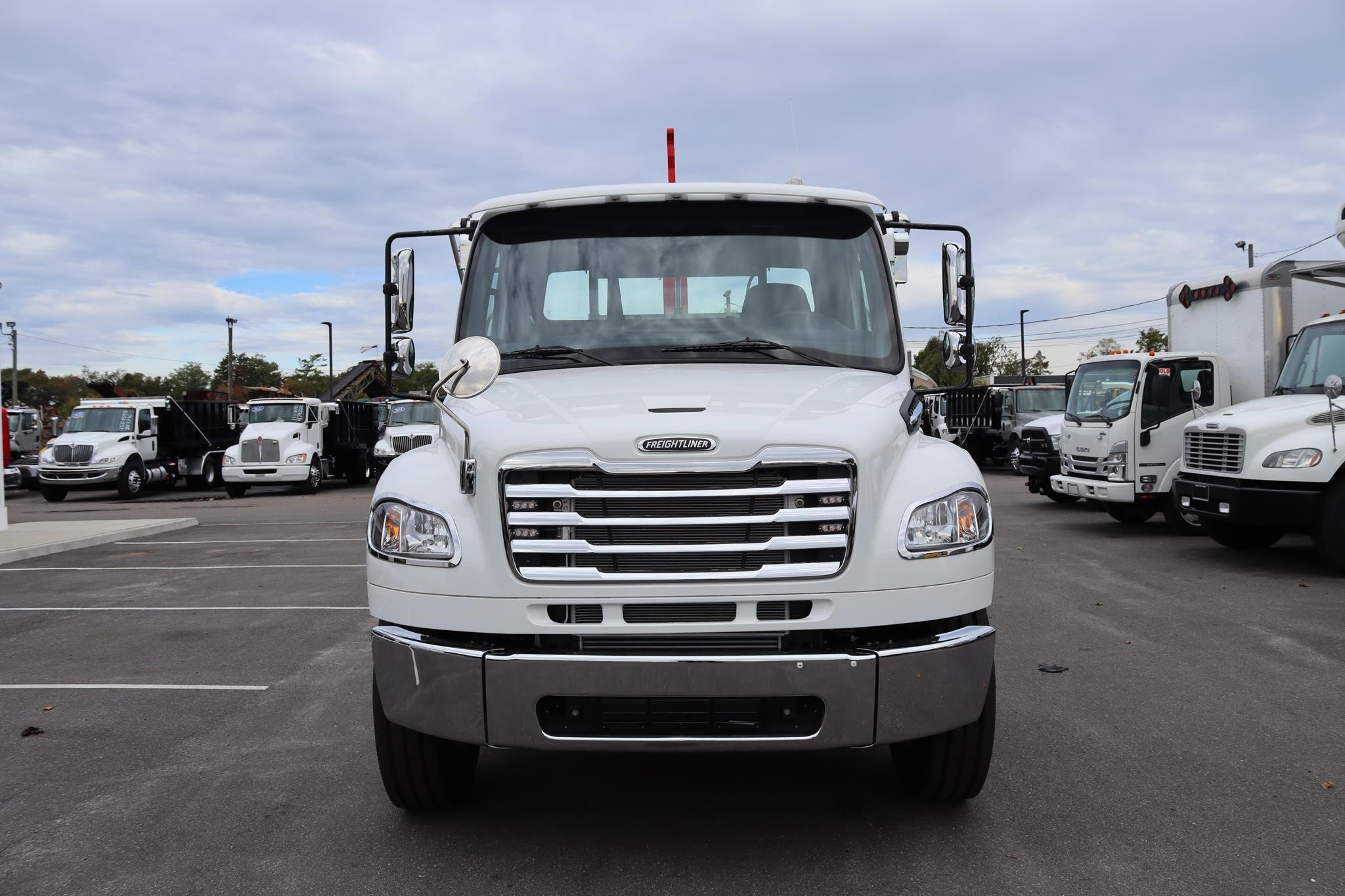 2026 FREIGHTLINER BUSINESS CLASS M2 106 PLUS - image 6 of 6