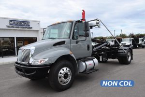 2019 INTERNATIONAL DURASTAR 4300 10014510284