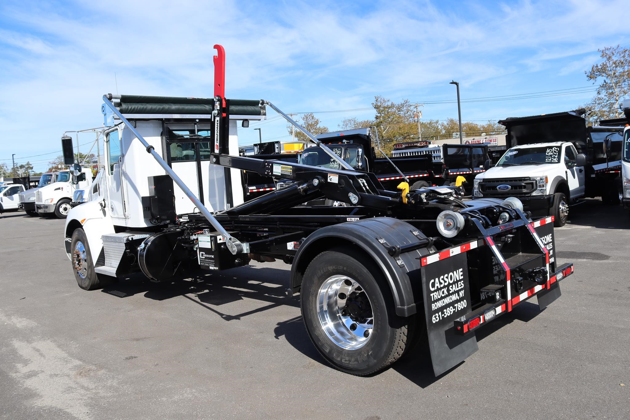 2022 KENWORTH T270 - image 2 of 6