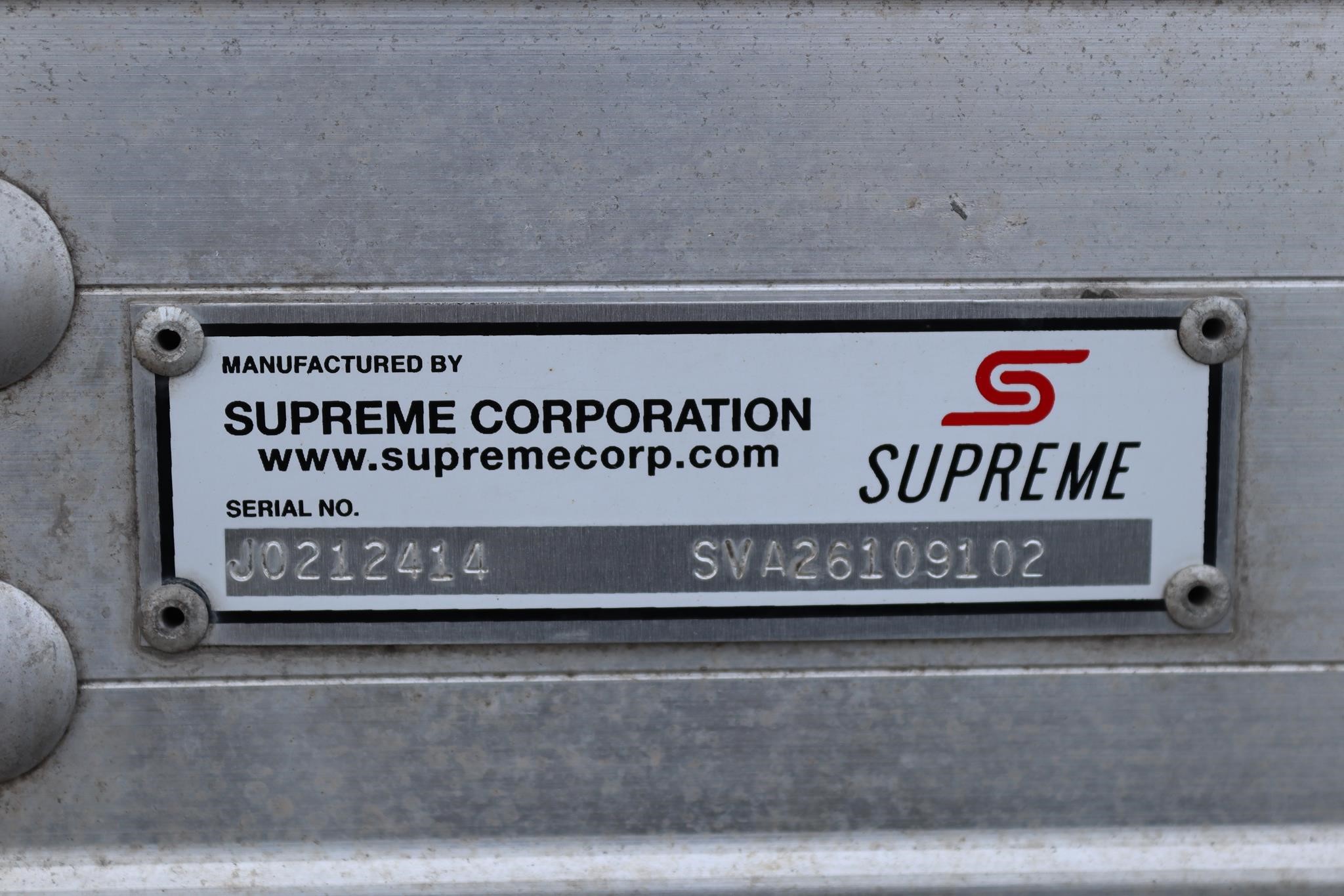 2019 SUPREME 26 FT 10015883807 2019 SUPREME 26 FT 10015883807