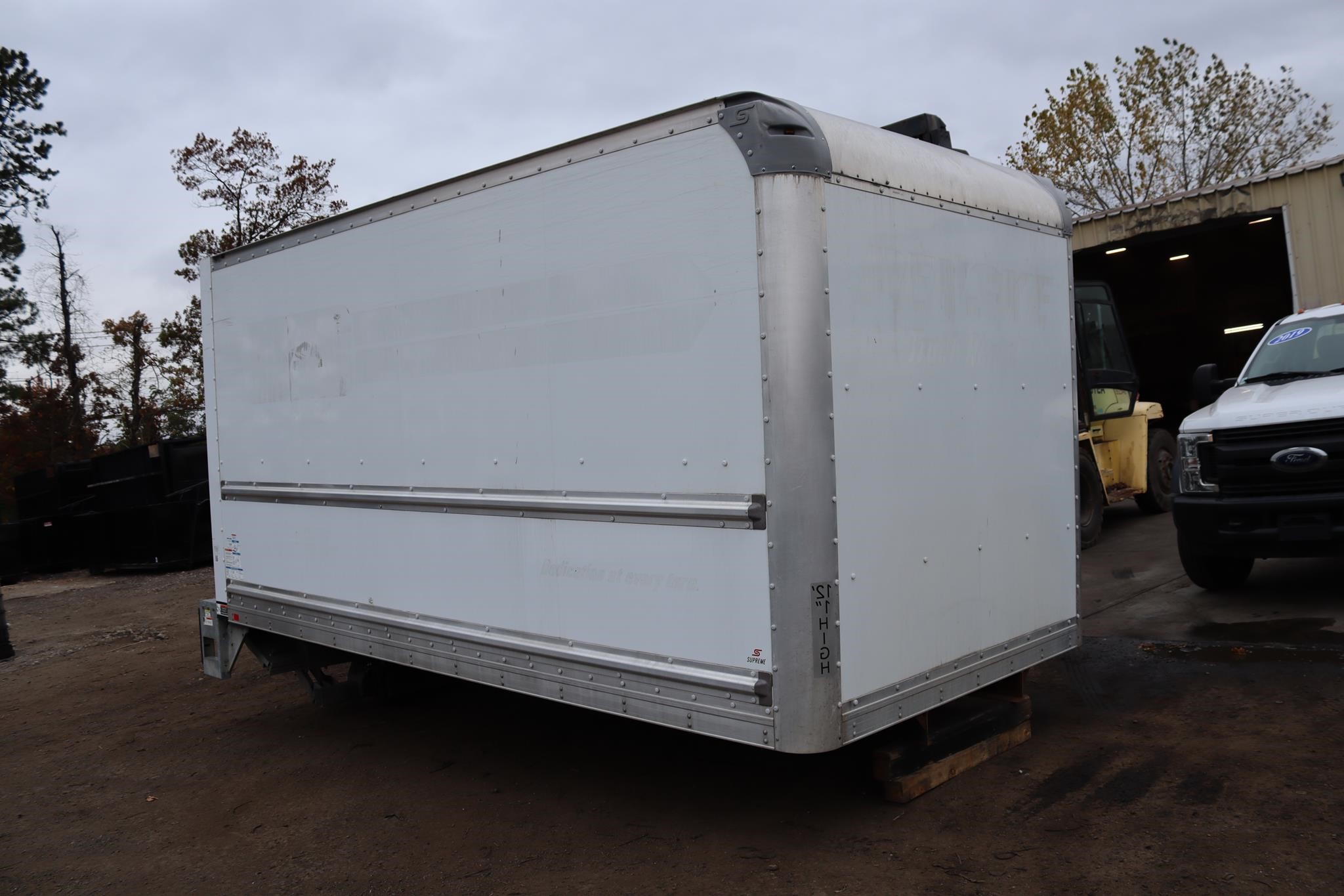 2019 SUPREME 16 FT 10016958774 2019 SUPREME 16 FT 10016958774