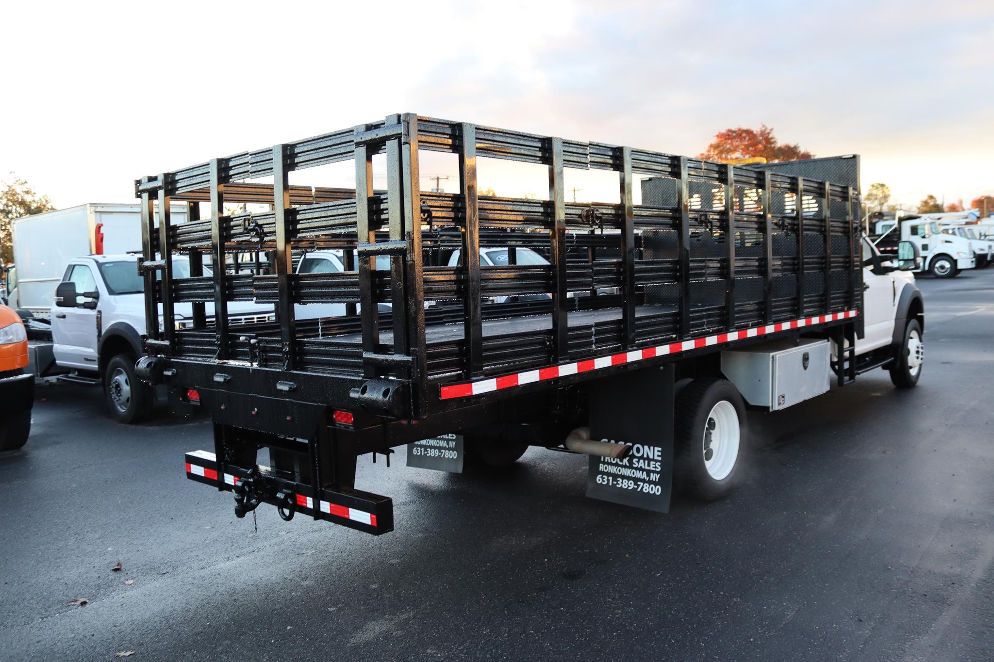 2020 FORD F550 XL 2020 FORD F550 XL - image 4 of 6