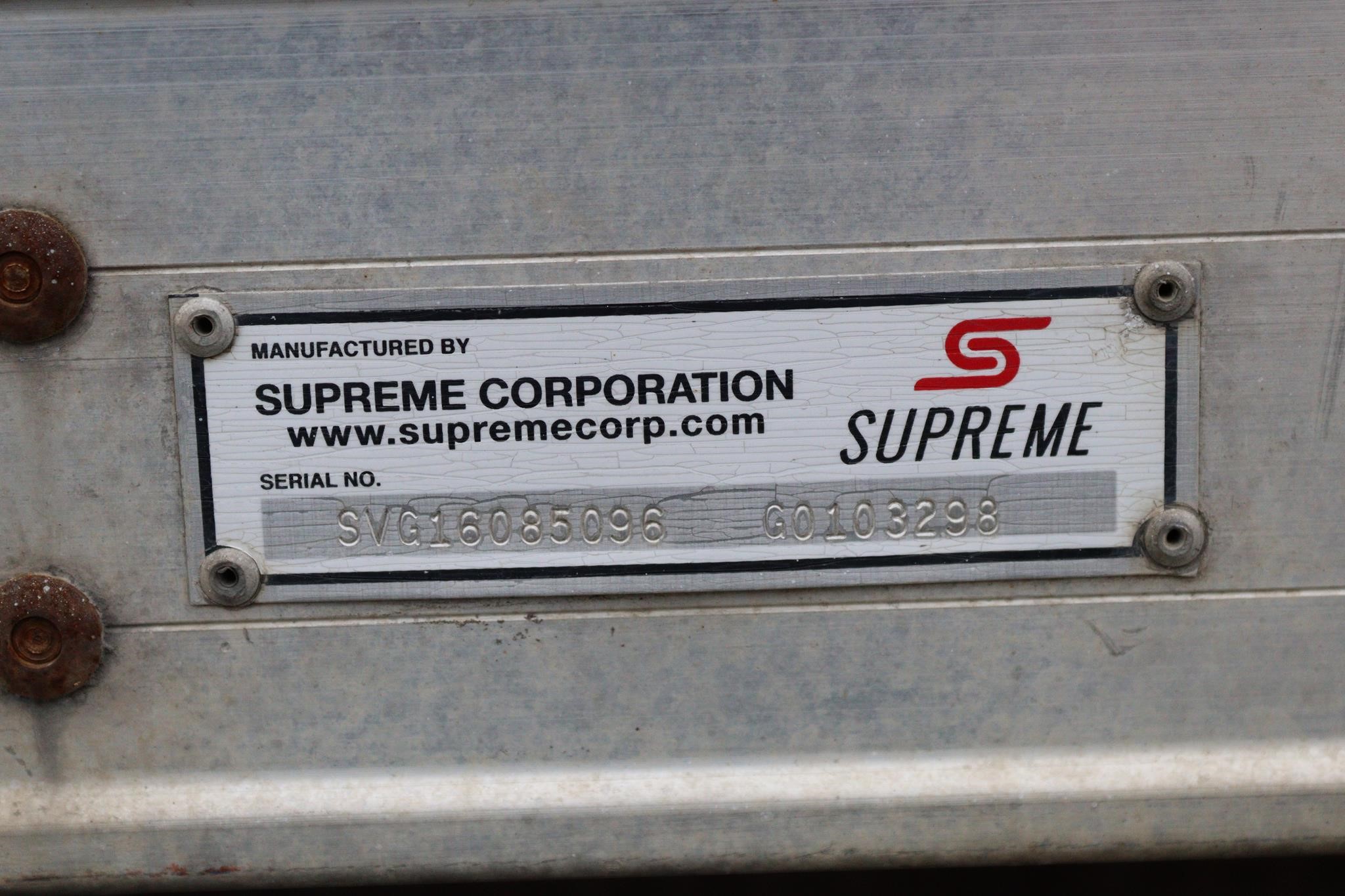 2016 SUPREME 16 FT 9042590694 2016 SUPREME 16 FT 9042590694