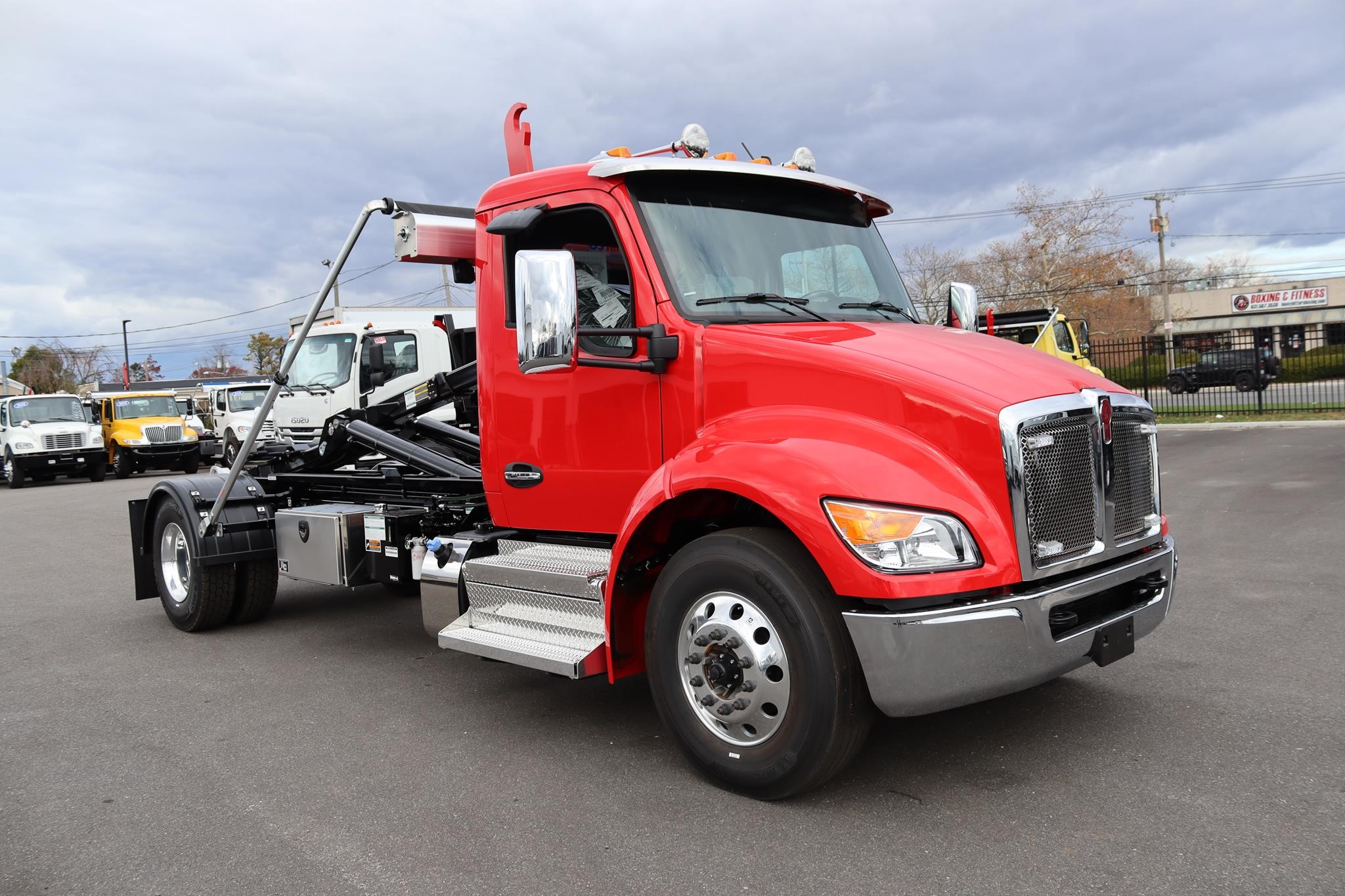 2026 KENWORTH T280 - image 5 of 6
