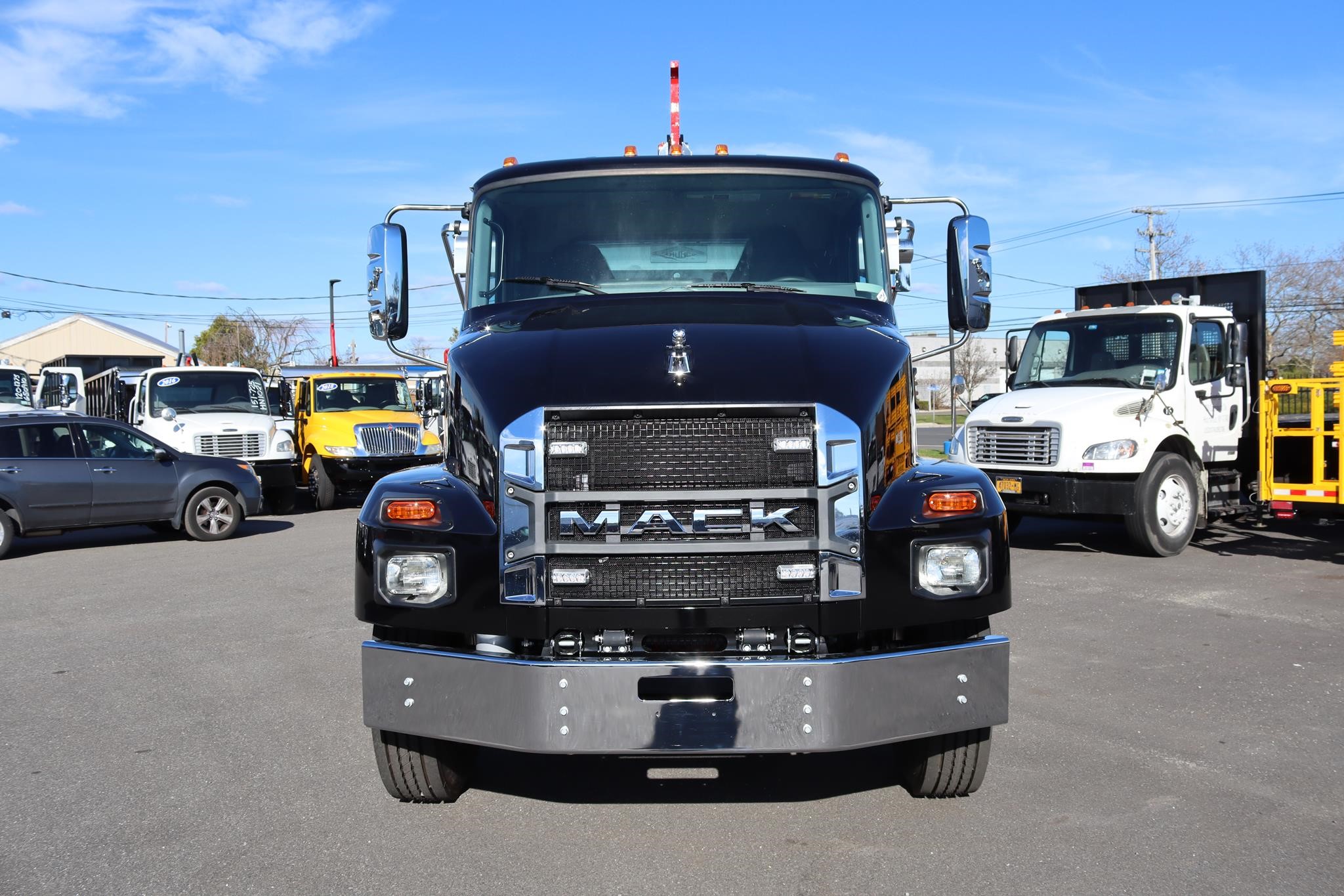 2026 MACK MD7 2026 MACK MD7 - image 6 of 6