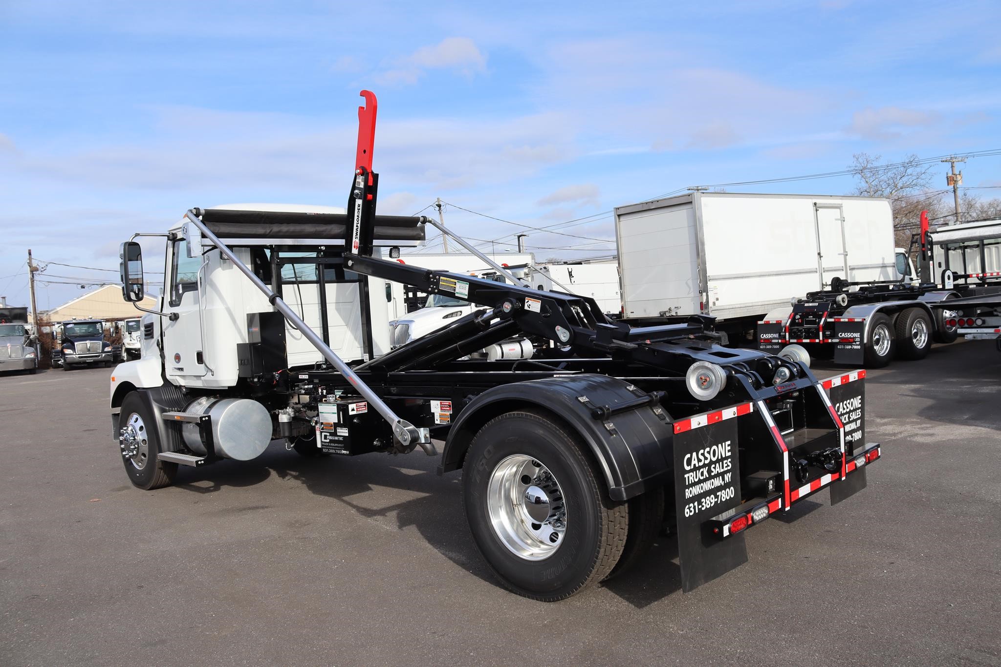 2026 MACK MD6 2026 MACK MD6 - image 2 of 6