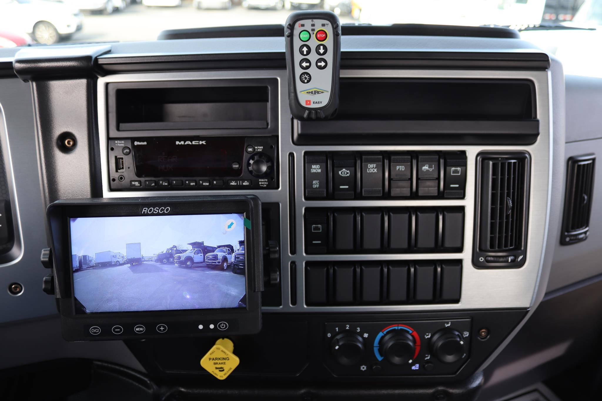 2026 MACK MD6 10024994701 2026 MACK MD6 10024994701