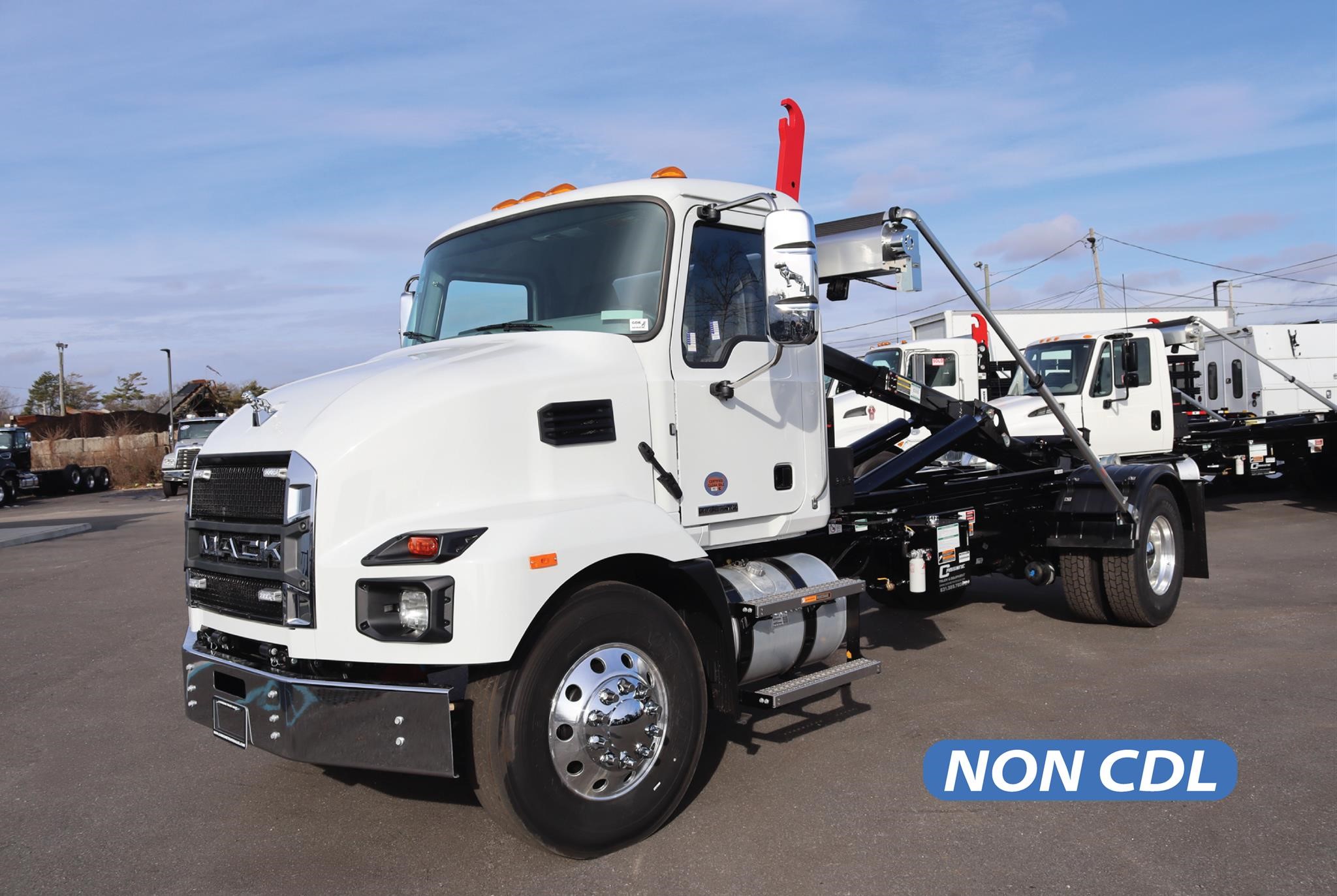 2026 MACK MD6 2026 MACK MD6 - image 1 of 6