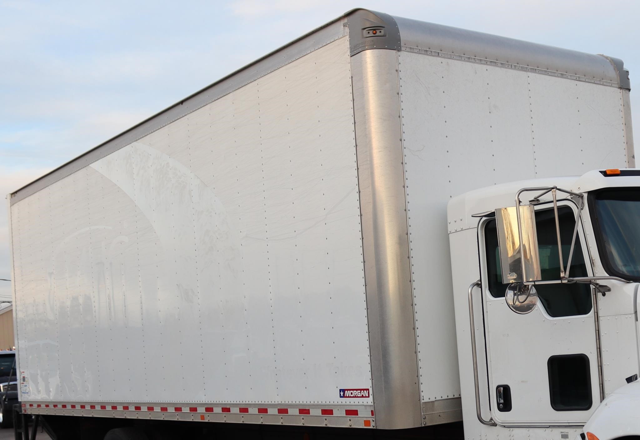 2021 MORGAN 26 FT 10025006934 2021 MORGAN 26 FT 10025006934