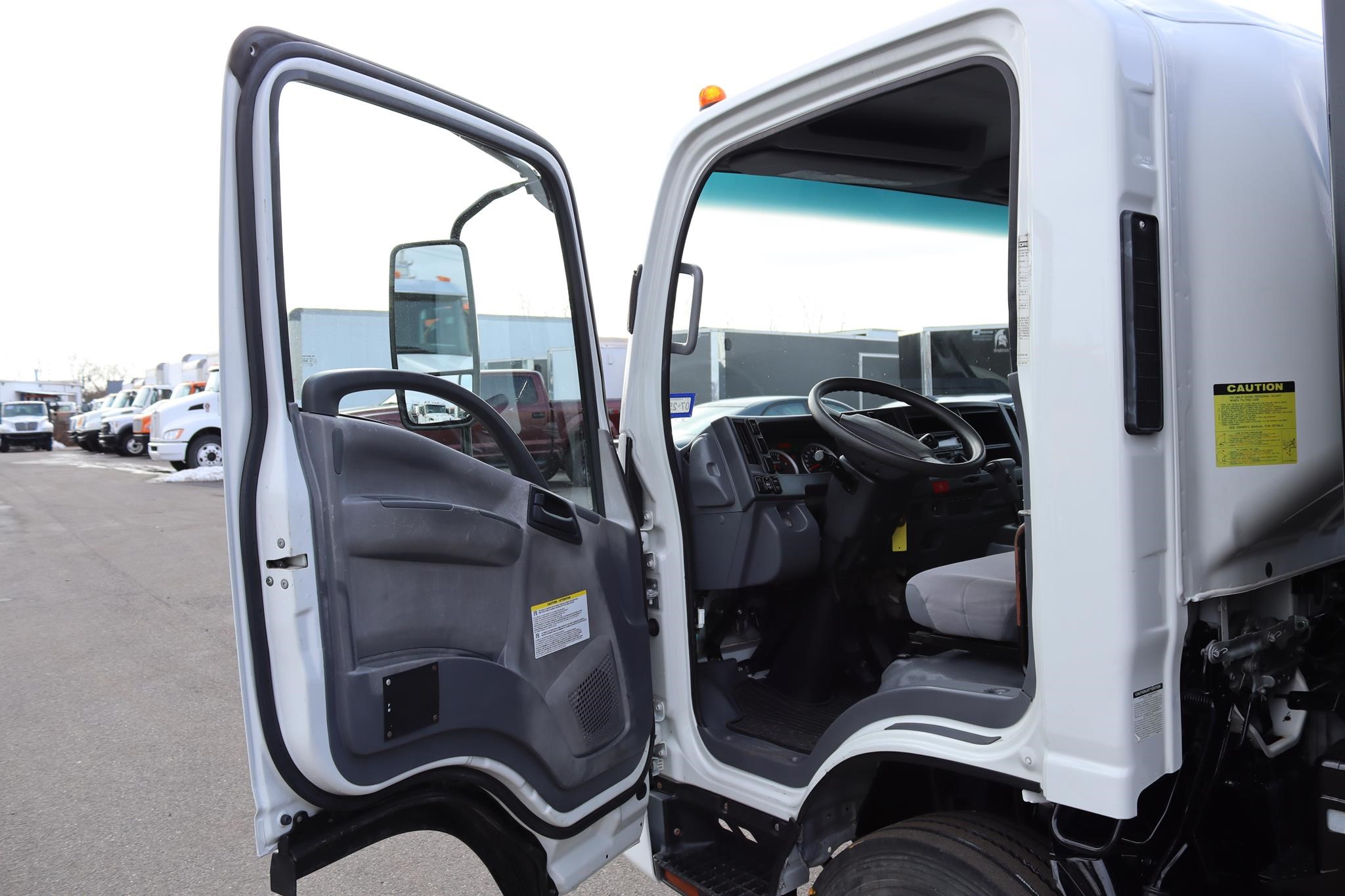 2018 ISUZU NQR 10028872693 2018 ISUZU NQR 10028872693