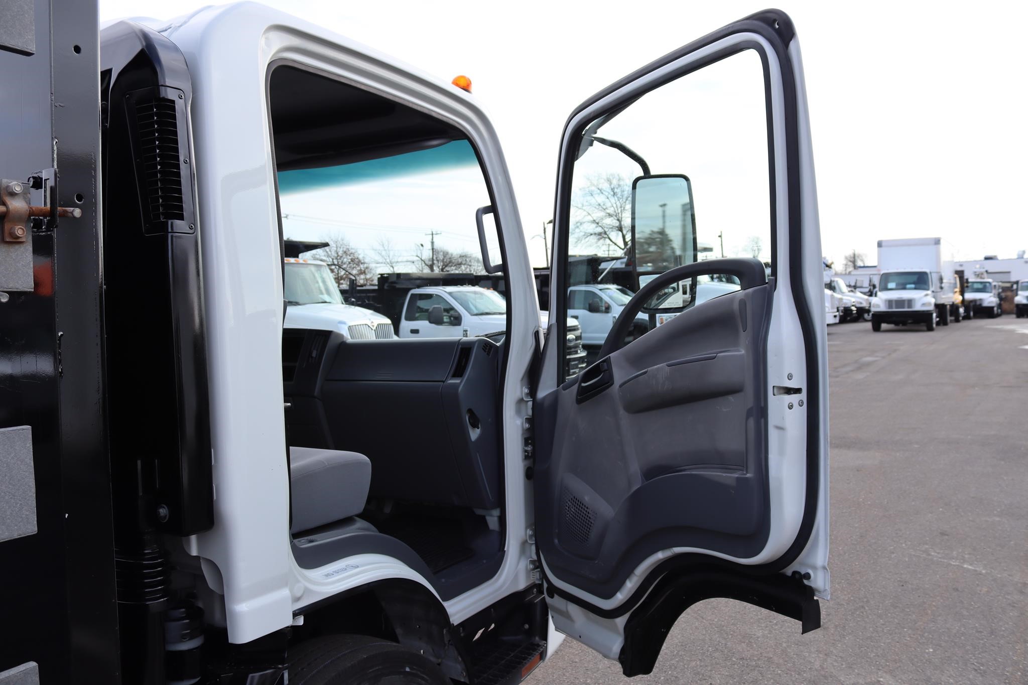 2018 ISUZU NQR 10028872779 2018 ISUZU NQR 10028872779