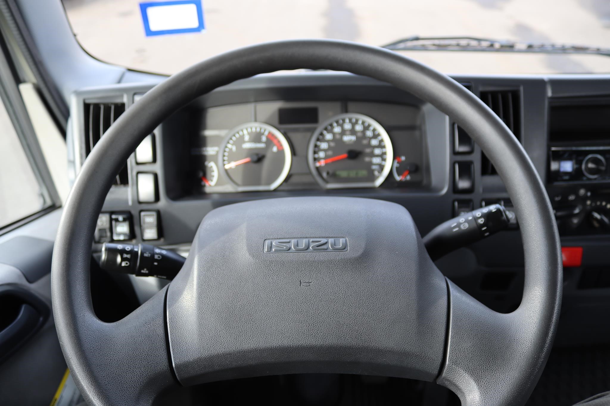 2018 ISUZU NQR 10028872807 2018 ISUZU NQR 10028872807