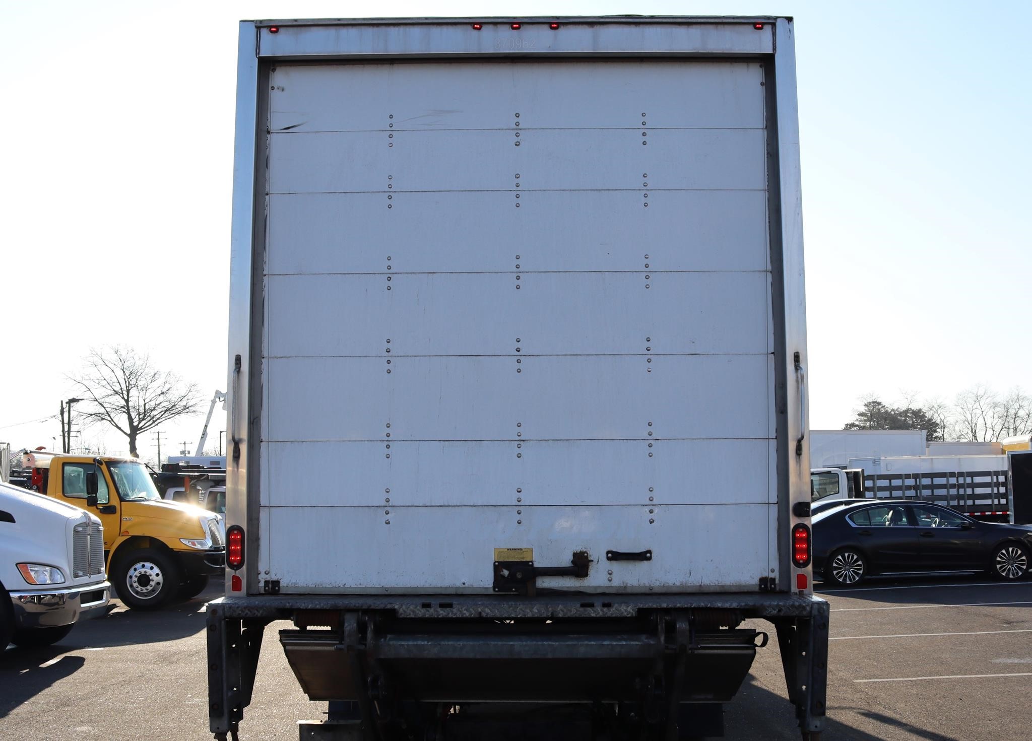 2021 SUPREME 26 FT 10028878906 2021 SUPREME 26 FT 10028878906