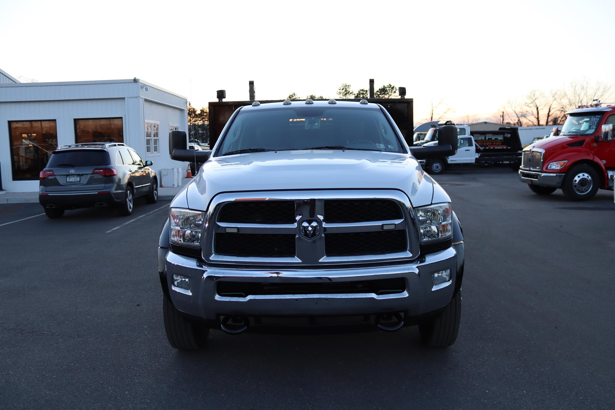 2017 RAM 5500 HD 2017 RAM 5500 HD - image 6 of 6