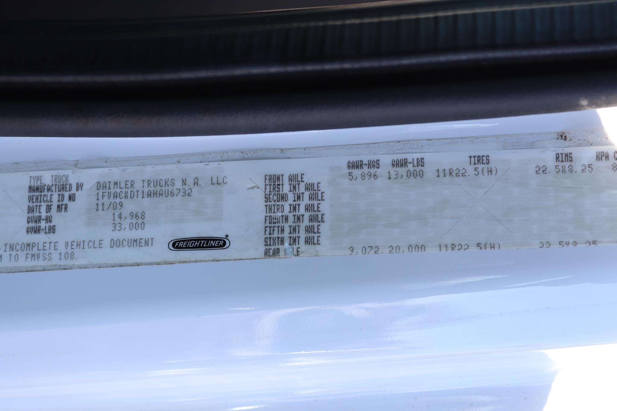 2010 FREIGHTLINER BUSINESS CLASS M2 106 11002260447 2010 FREIGHTLINER BUSINESS CLASS M2 106 11002260447