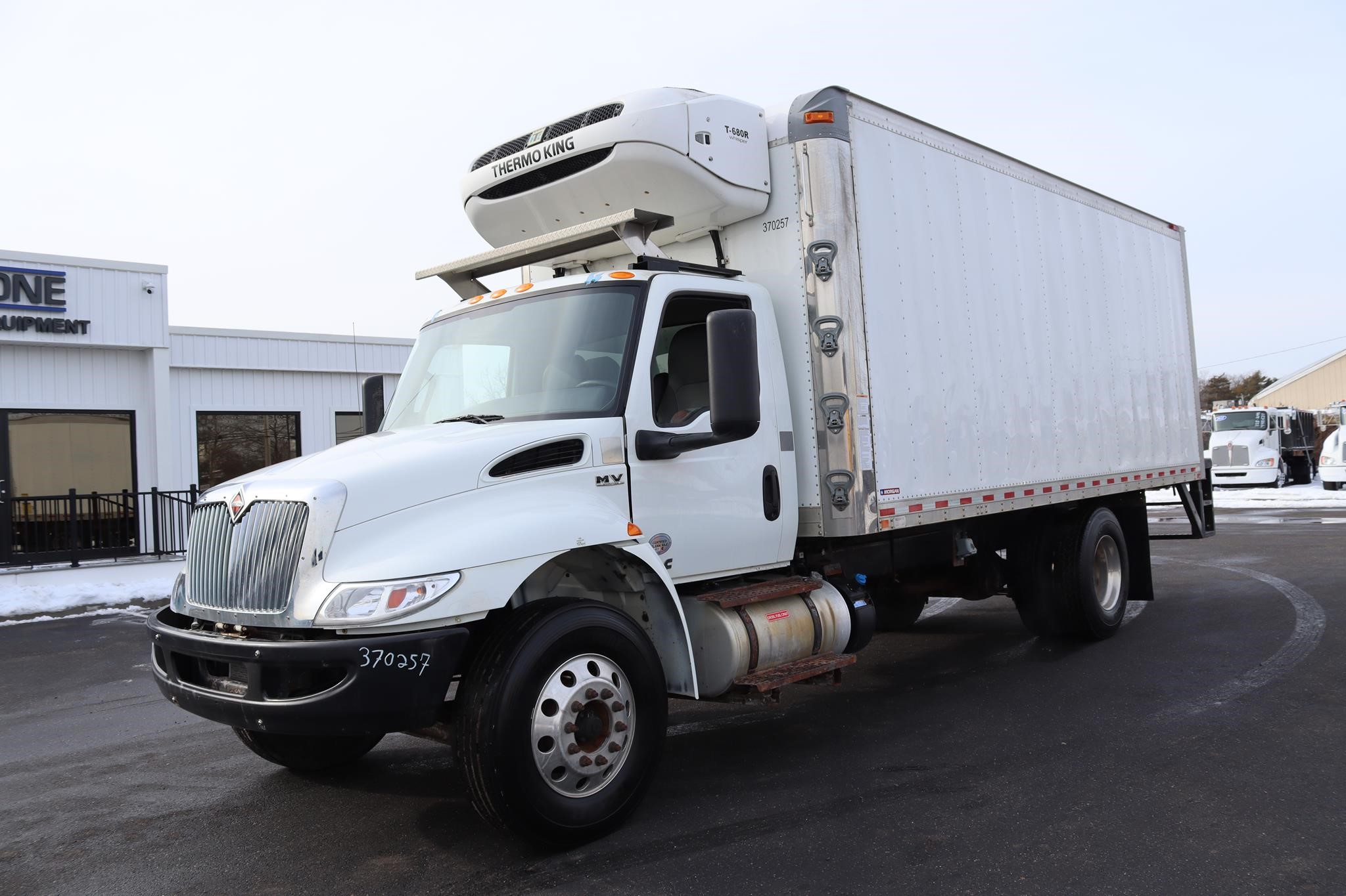 2021 INTERNATIONAL MV 2021 INTERNATIONAL MV - image 1 of 6