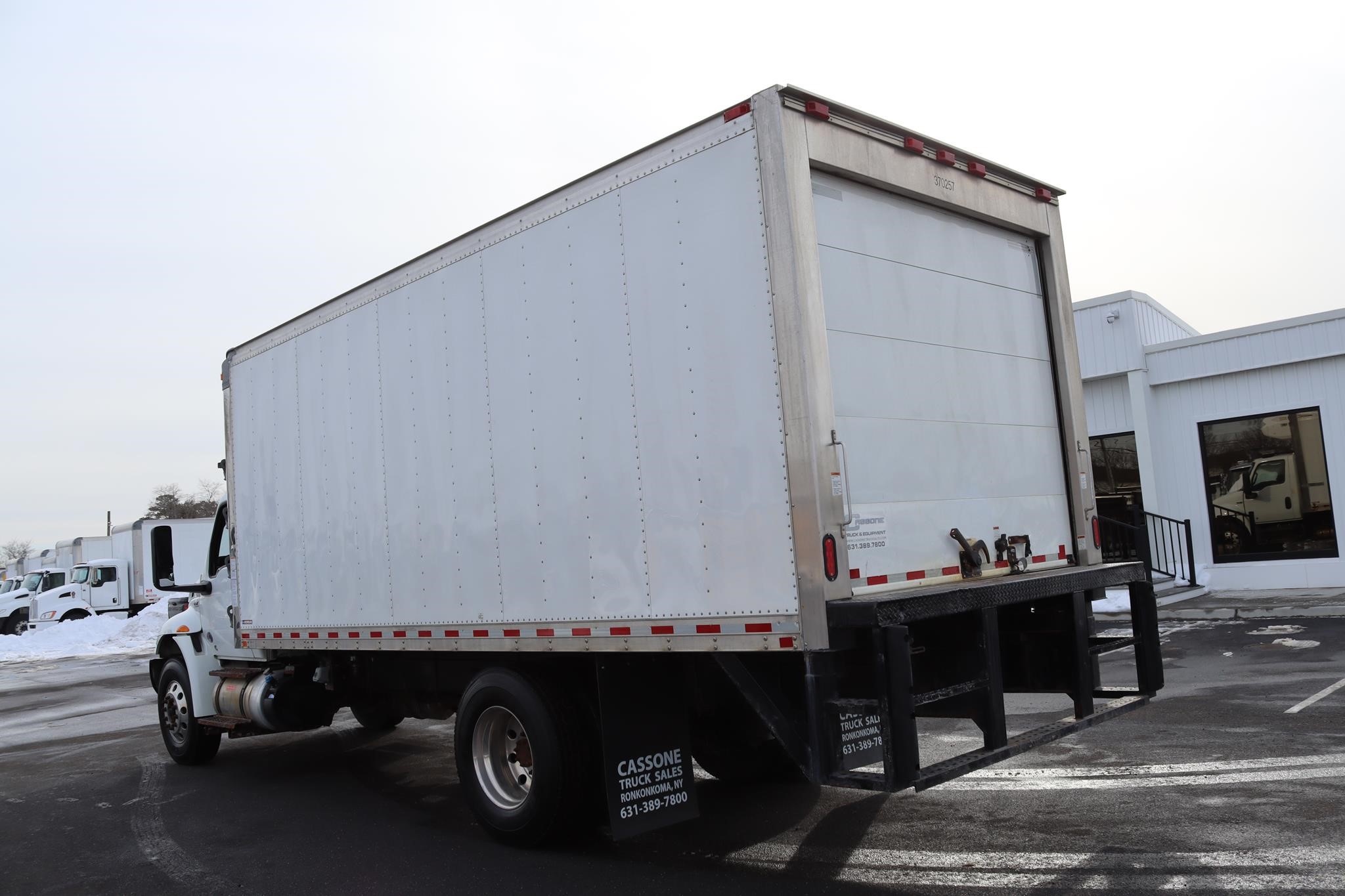 2021 INTERNATIONAL MV 2021 INTERNATIONAL MV - image 2 of 6