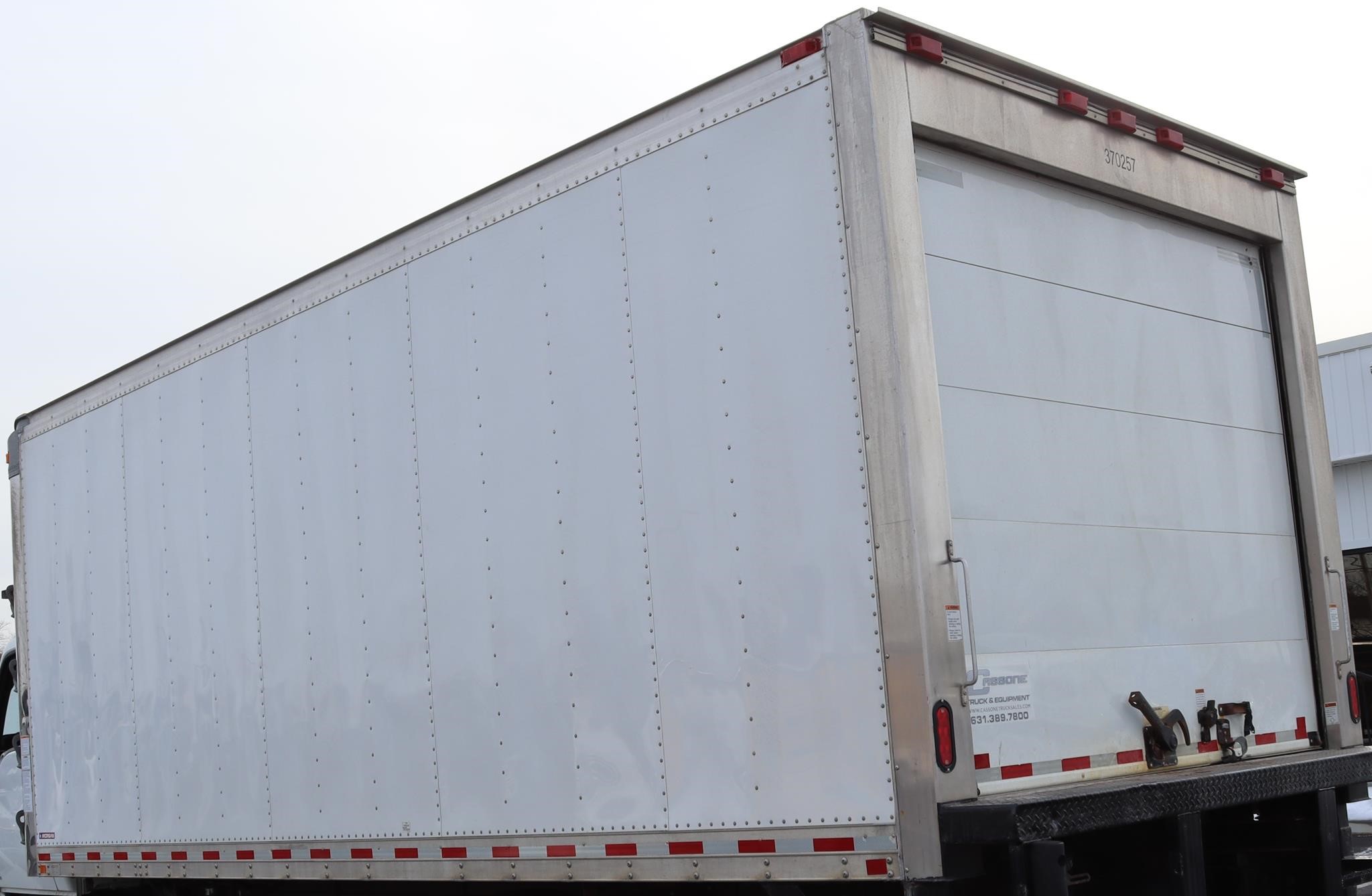 2021 MORGAN 20 FT 2021 MORGAN 20 FT - image 2 of 6