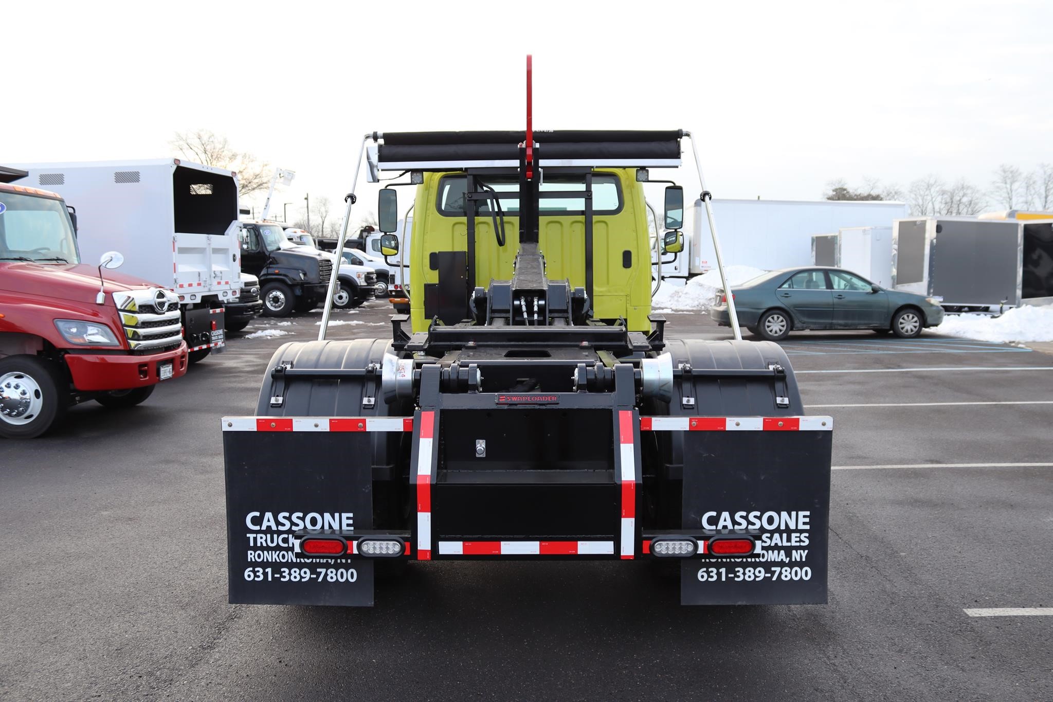 2016 FREIGHTLINER BUSINESS CLASS M2 106 2016 FREIGHTLINER BUSINESS CLASS M2 106 - image 3 of 6