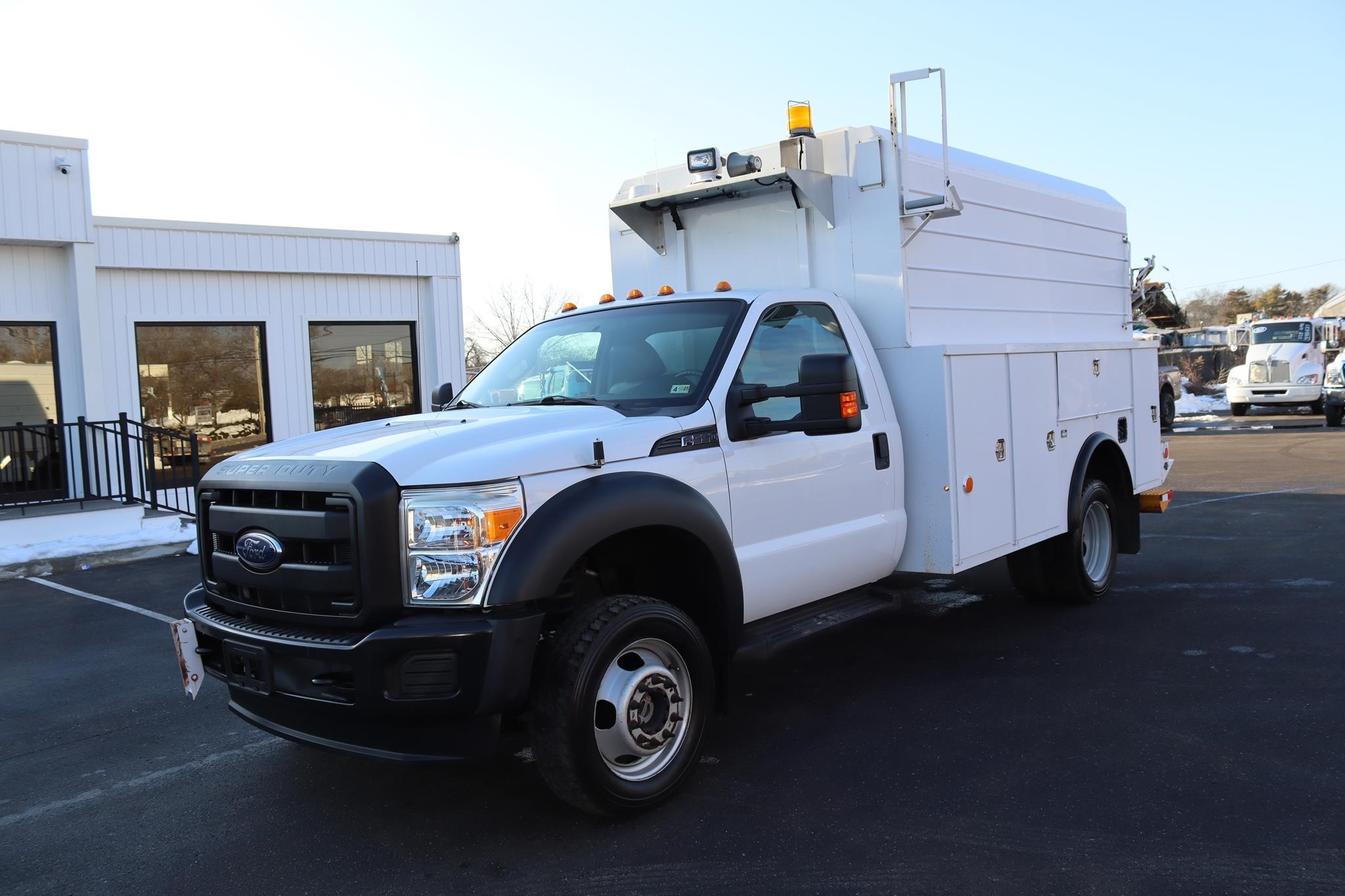 2015 FORD F550 XL - image 1 of 6