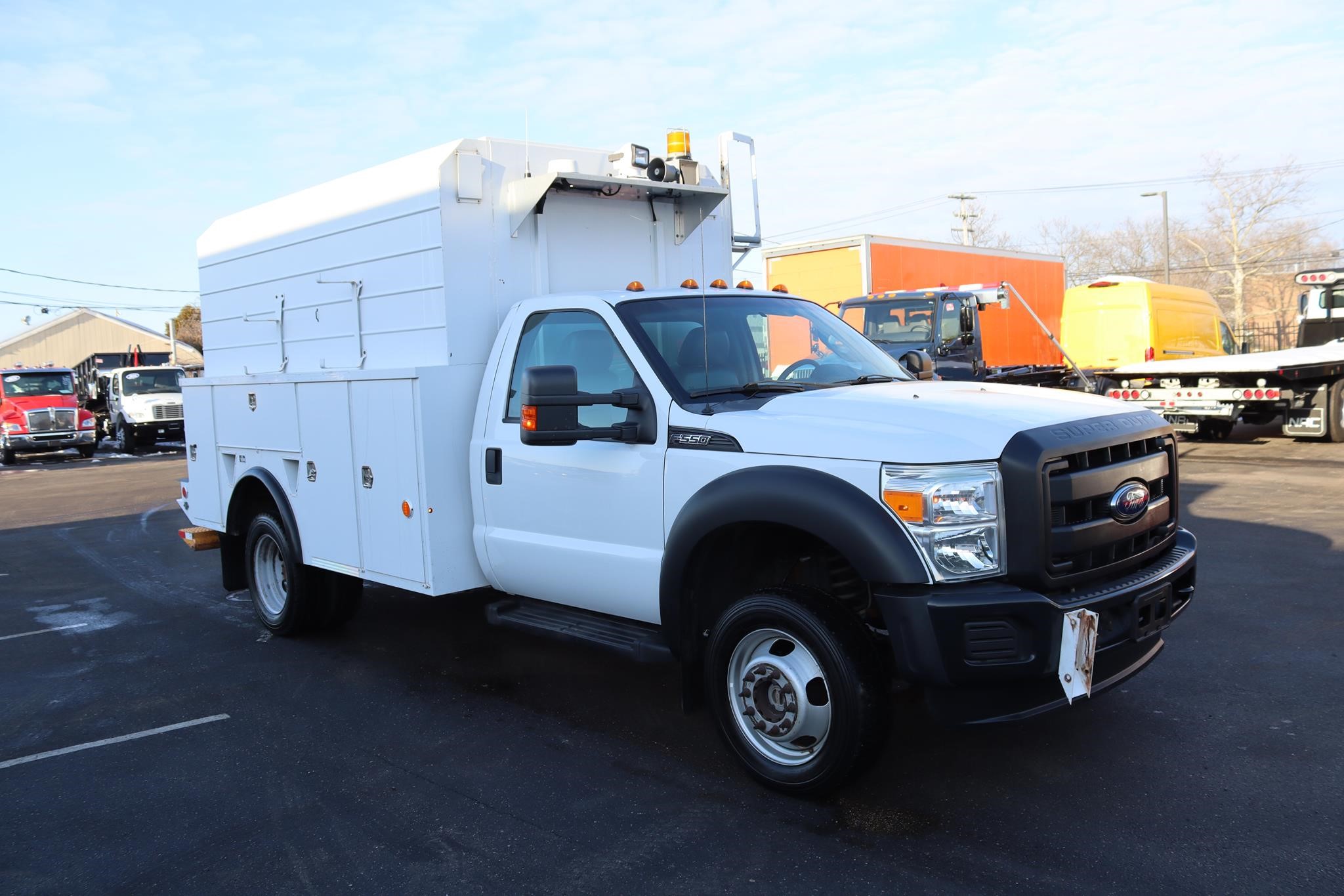 2015 FORD F550 XL 2015 FORD F550 XL - image 5 of 6
